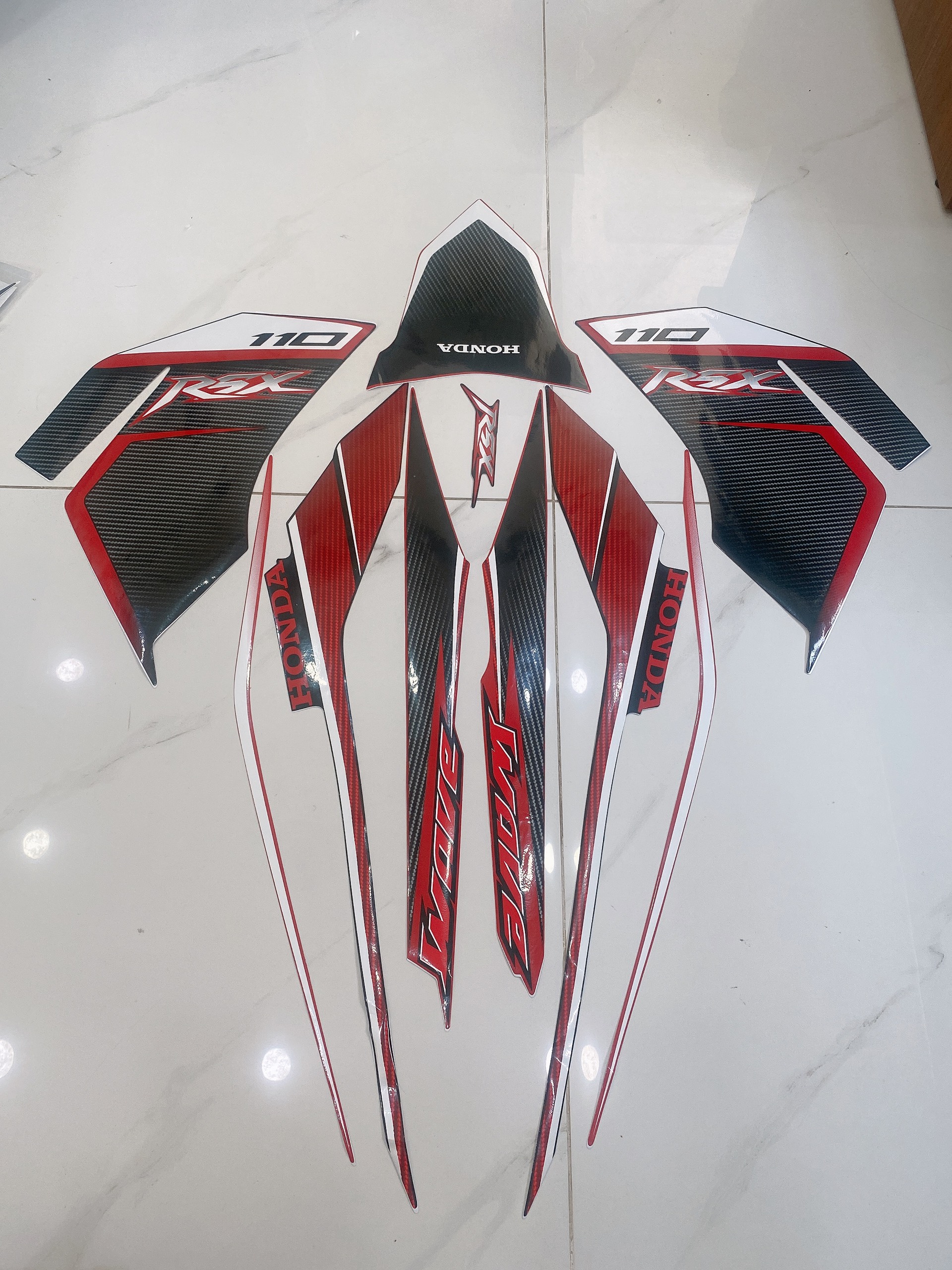 Trọn bộ tem rời dán xe máy 3 lớp Honda Wave Rsx 110 2013 siêu nhân màu đỏ đen
