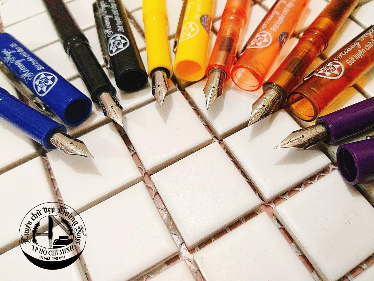 [HCM]Bút mài Hoàng Ngọc 05