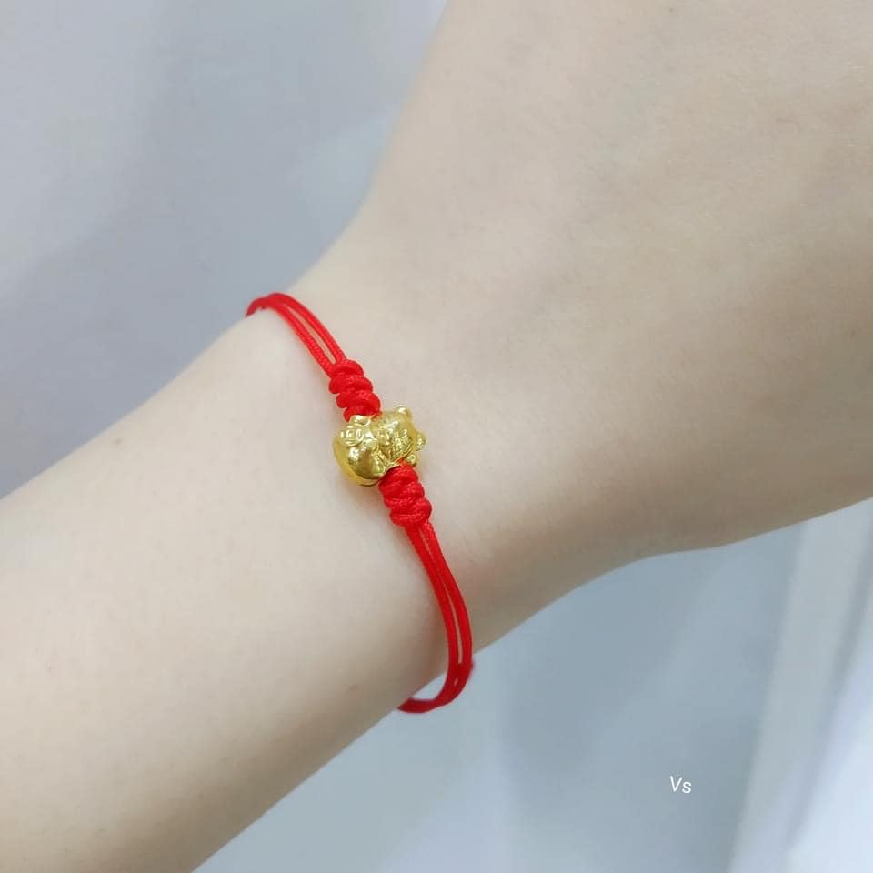 Lắc tay mèo thần tài vàng tây 10k tết chỉ đỏ đen LTQC02