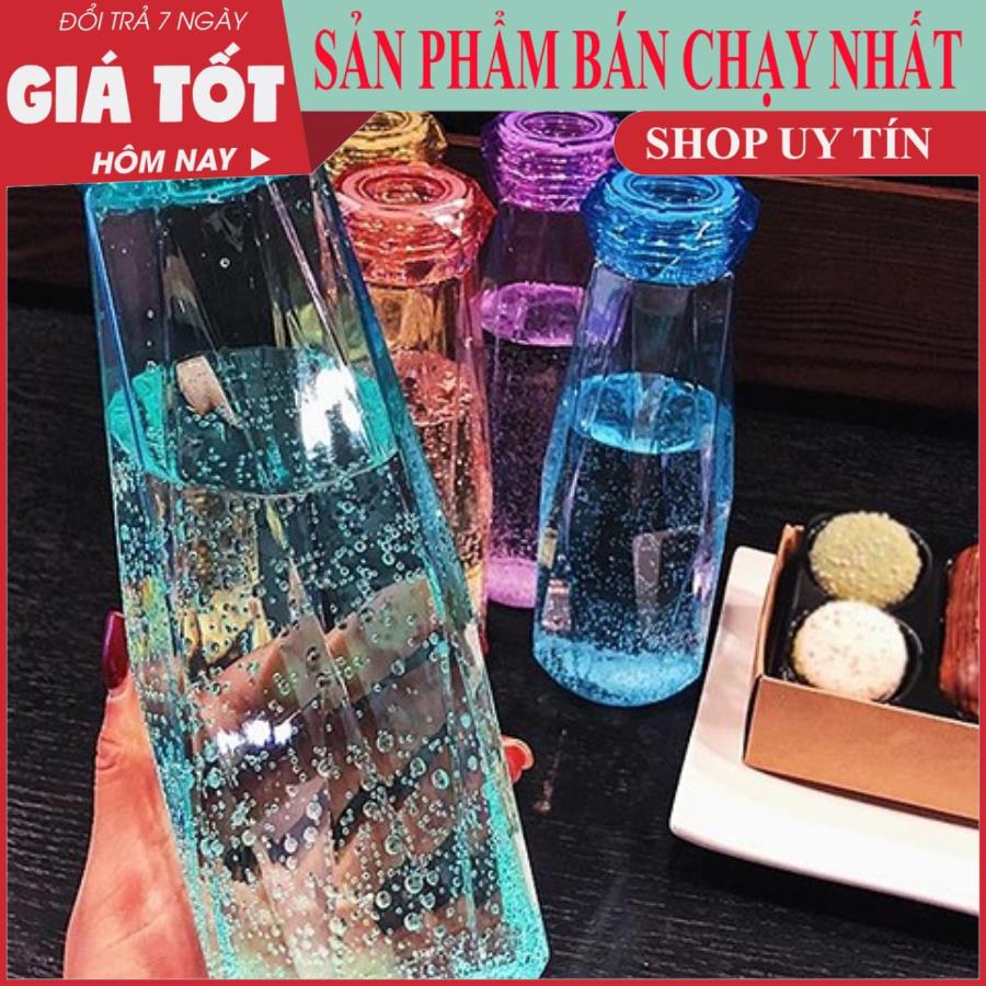 Bình Thủy Tinh Màu Đựng Nước Dáng Kim Cương Diamond Cao Cấp (MÀU NGẪU NHIÊN)