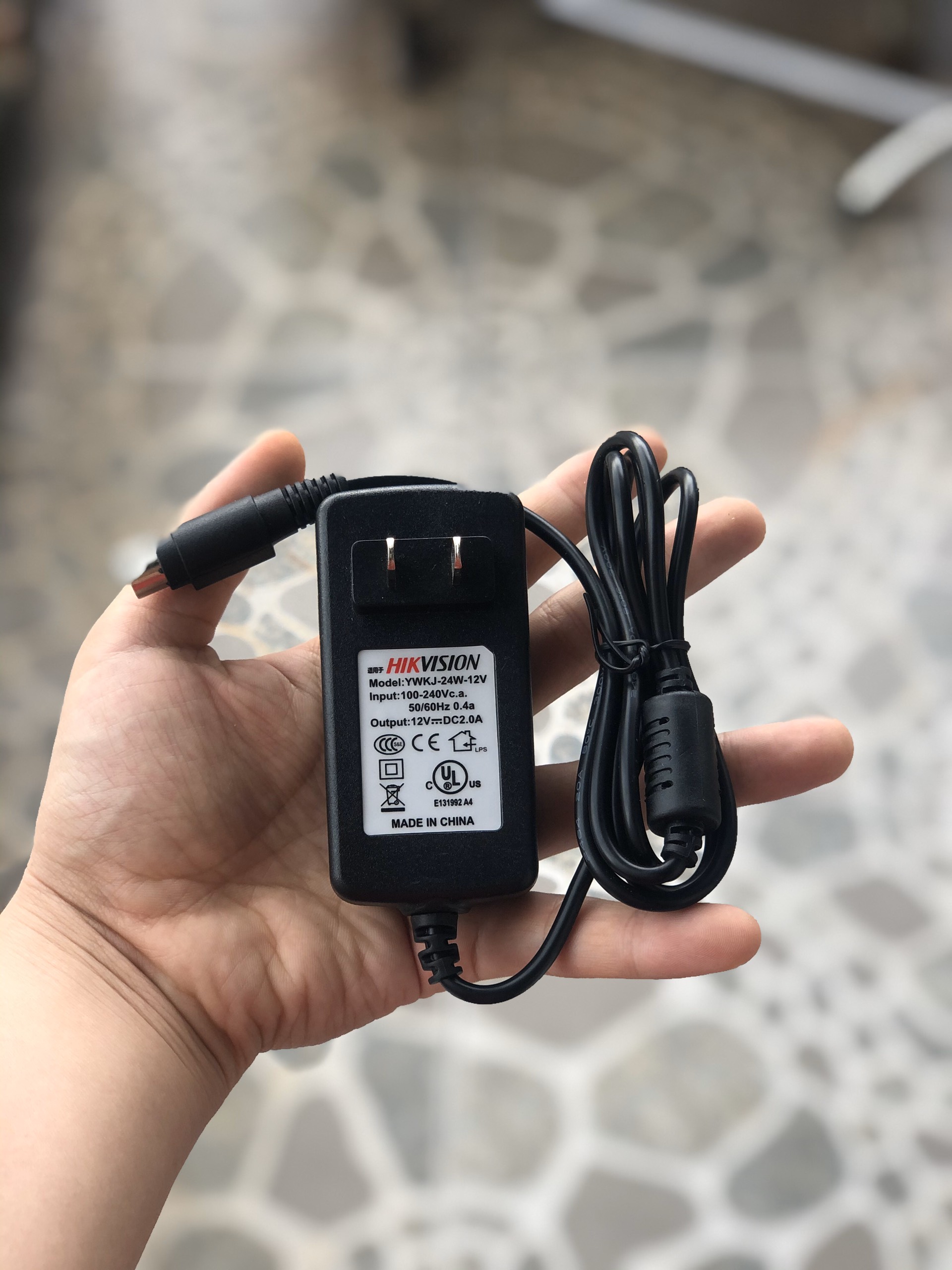 Adapter nguồn đầu ghi camera Hikvision 12v 1.5a 2a 4 pin
