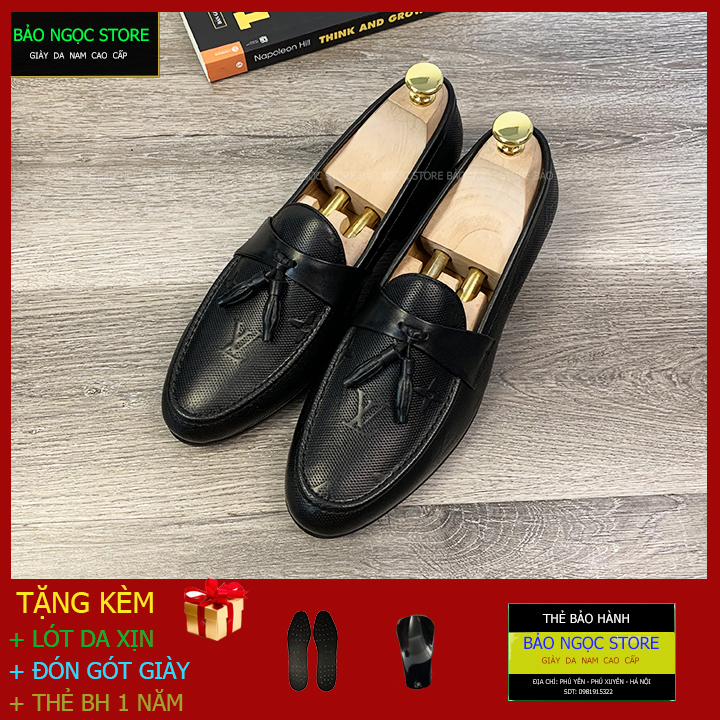 GIÀY LƯỜI NAM BĂNG CHUÔNG DẬP VÂN LV - CHẤT LIỆU DA BÒ 100% - ĐẾ CAO SU ĐÚC CAO 3CM - MÀU ĐEN - MÃ K6855