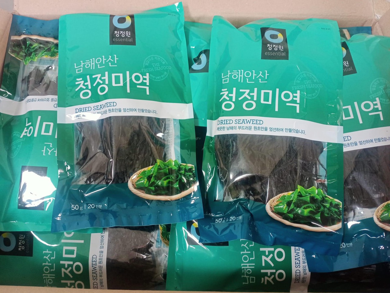 Rong Biển Nấu Canh Daesang Hàn Quốc - 50g - HSD 2024