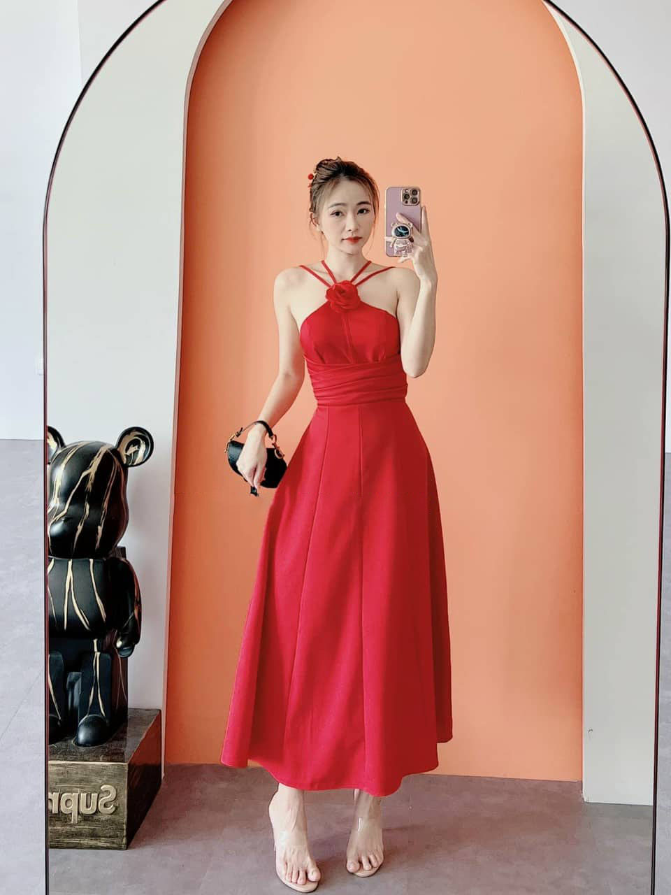 Đầm nữ kiểu dáng cổ đan dây kết bông sang chảnh tinh tế thời trang HARI
