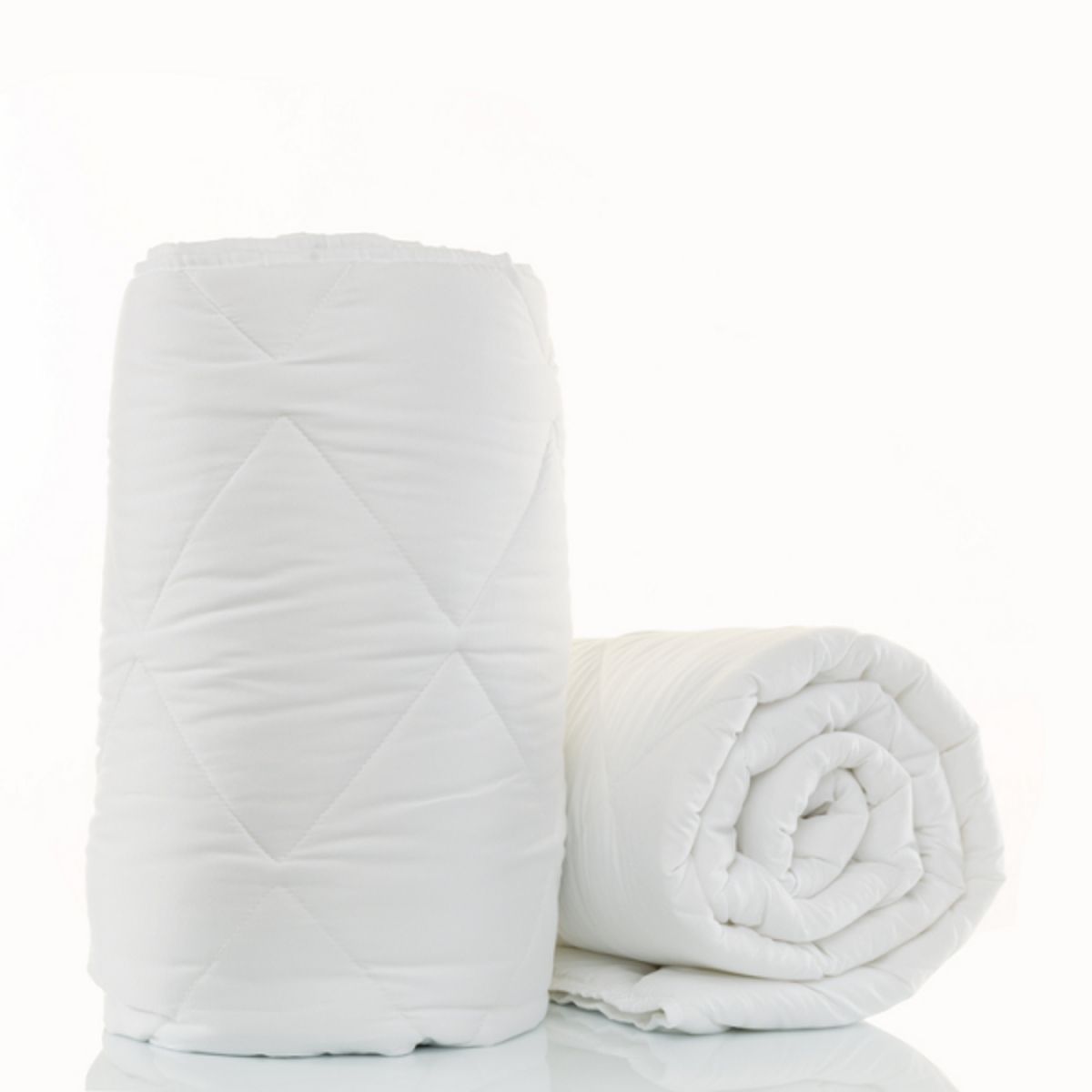 Ruột chăn hè ABUBU Bedding CHBT loại mỏng mát cao cấp không gây nóng nực khó chịu.