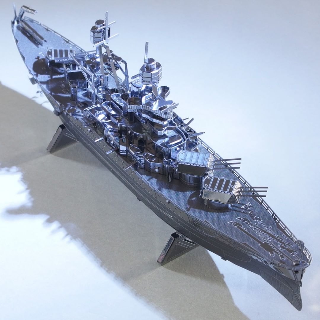 Mô hình 3D Kim Loại Lắp Ráp Thiết Giáp Hạm USS Arizona BB-39 Hải Quân Mỹ [Chưa Lắp]