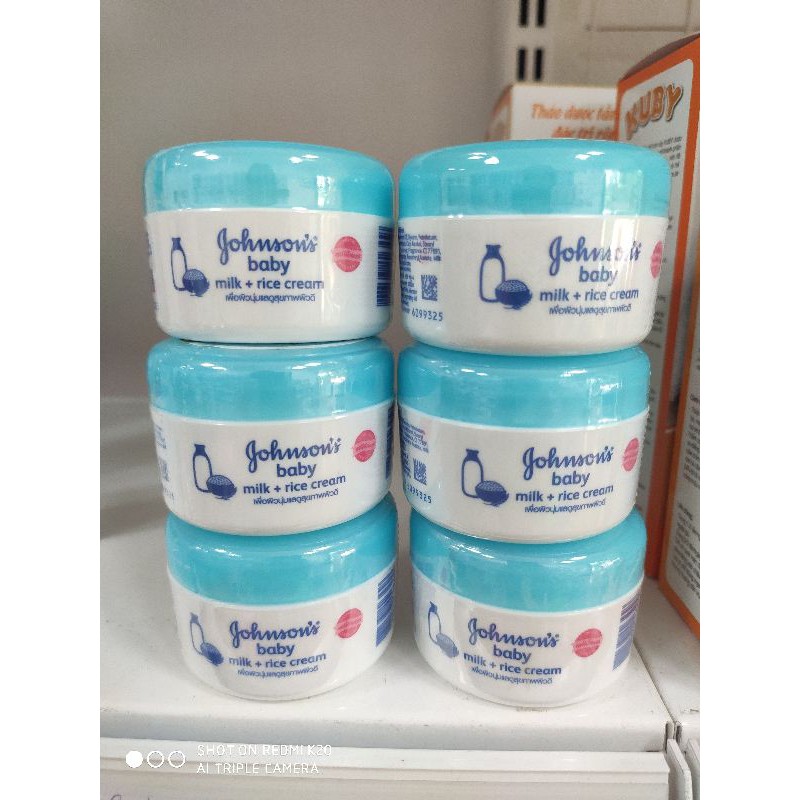 Kem chống nẻ dưỡng da chứa sữa gạo Johnsons Baby cho bé, sản phẩm đa dạng về, chất lượng tốt, cam kết hàng nhận được giống với mô tả