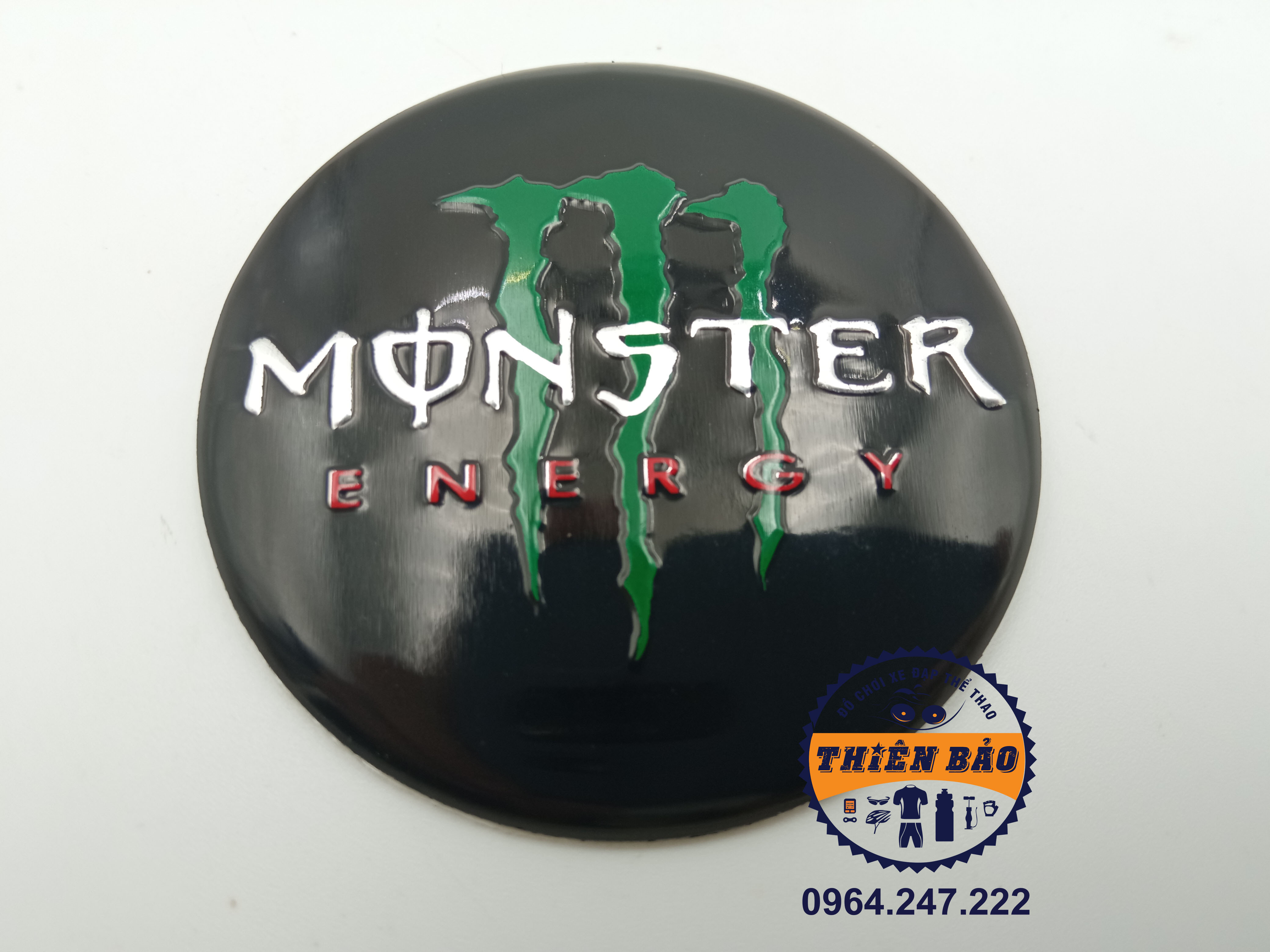 Decal nhôm dán xe, logo nhôm Monster Energy tem dán xe Monster sticker xe máy tròn viền đen #148