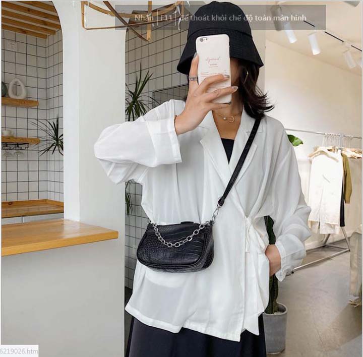 Túi Đeo Chéo Nữ Vân Cá Sấu Xích Trắng 464