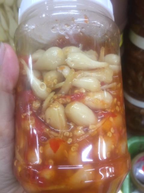 Củ kiệu ngâm mắm tôm- dì cẩn đặc sản đà nẵng- củ kiệu giòn, thấm đậm vị mắm tôm chua hủ 500gr