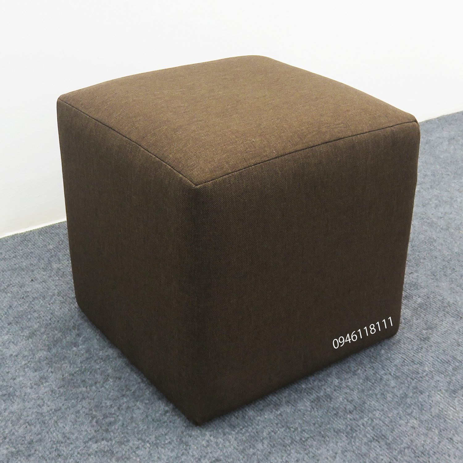 Ghế Đôn Sofa Vuông FOREVER 84, Ghế Bàn Trang Điểm MÀU NÂU30x30x30CM - Bọc Mút Dày Dặn - ĐỔI TRẢ TRONG VÒNG 3 NGÀY