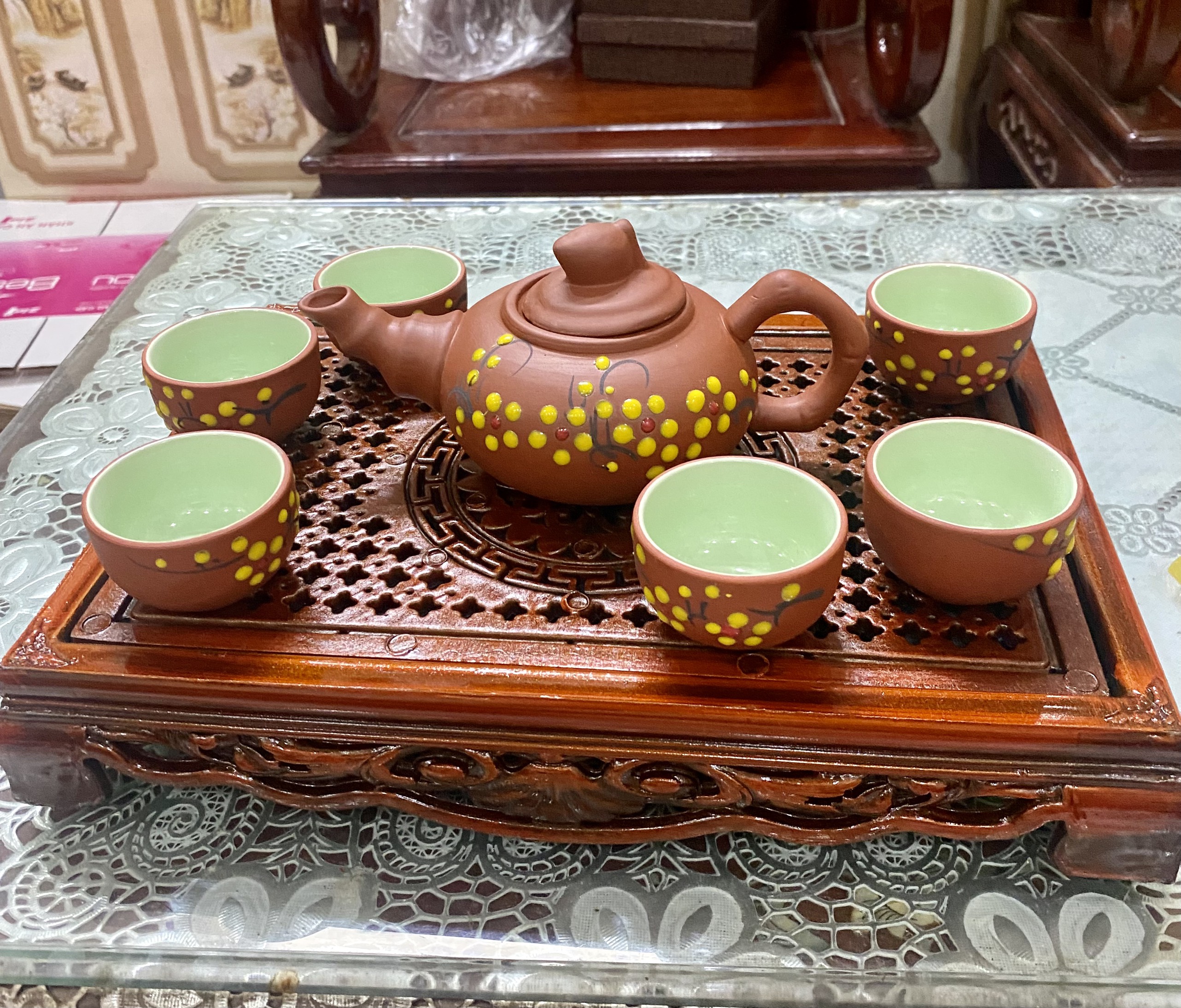 Combo khay trà và bộ ấm chén tử sa mai vàng gốm sứ Bát Tràng, bộ thưởng trà