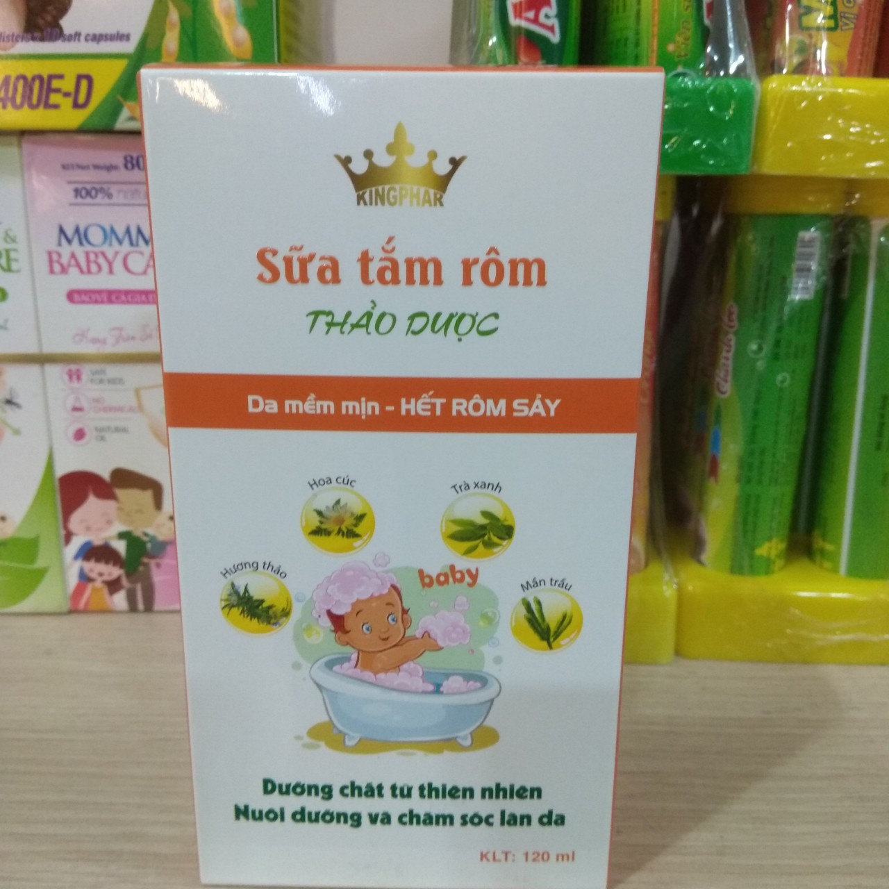 Sữa tắm rôm thảo dược kingphar an toàn hiệu quả - Giúp làm sạch da , hết rôm sảy, chăm sóc và nuôi dưỡng làn da bé -Lọ 120 ml.t