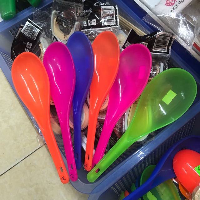 Thìa nhựa múc cơm, canh Giá Rẻ