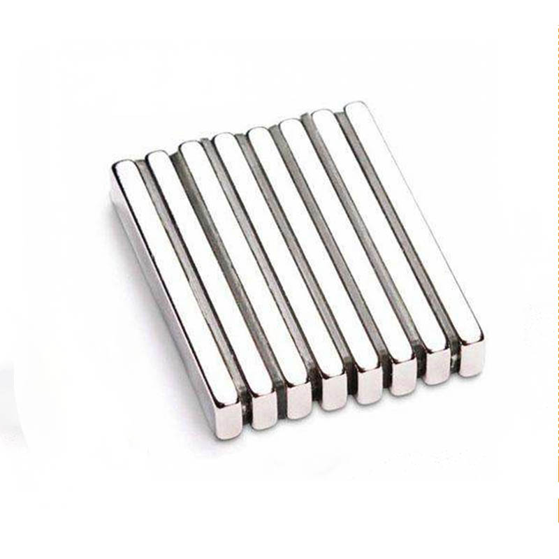 Nam châm đất hiếm 30x5x3mm mạ niken từ tính N35