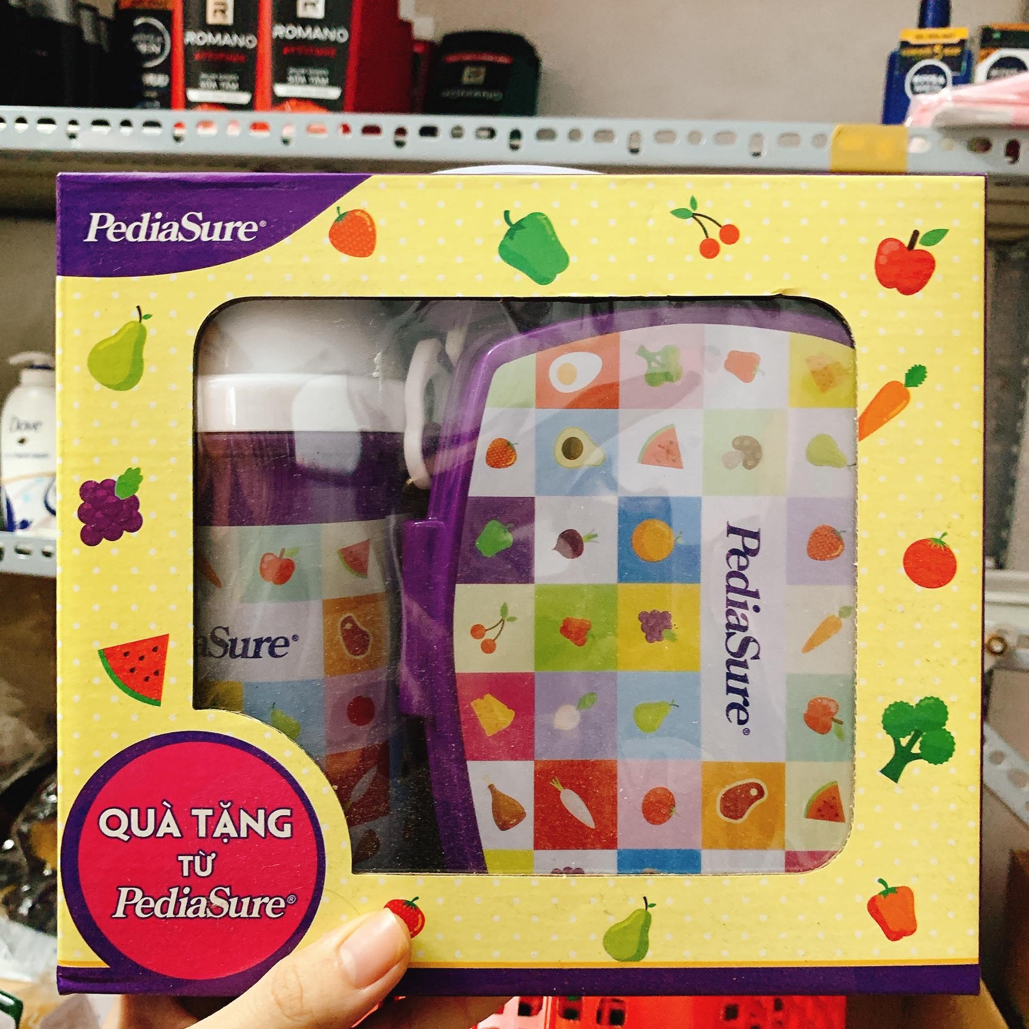 Bộ hộp cơm bình nước Pediasure