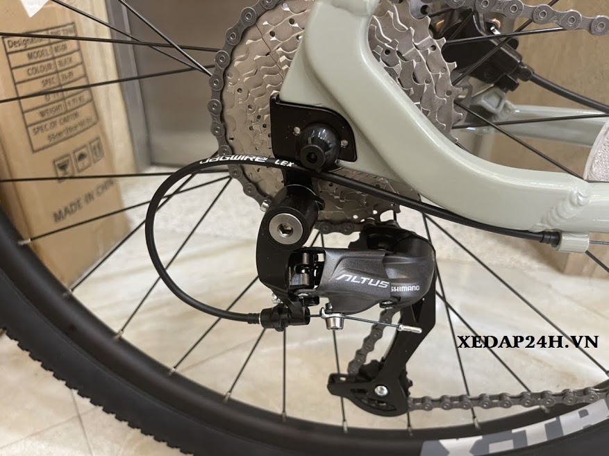 Xe đạp thể thao TrinX X1 2021 bánh 26 phanh dầu phuộc hơi 27 tốc