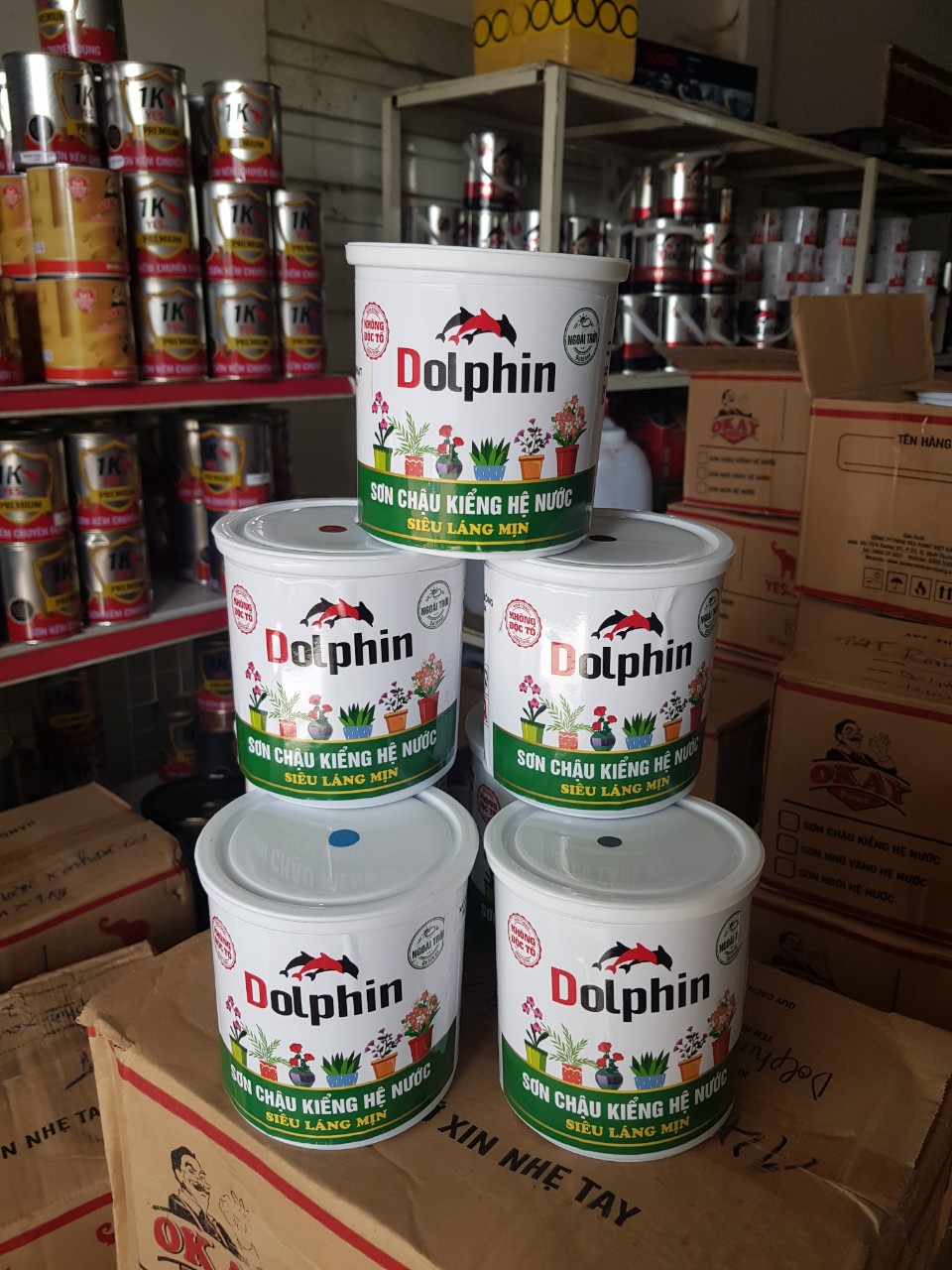 Sơn chậu kiểng láng mịn hệ nước DOLPHIN (Lon 1kg) - Tặng kèm cọ