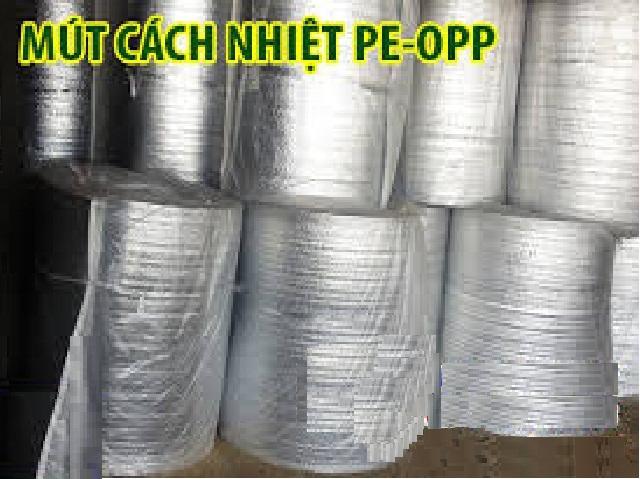 5 m vuông tấm lót cách nhiệt chống ẩm pe phủ bạc .kíchthước 1m x 5m