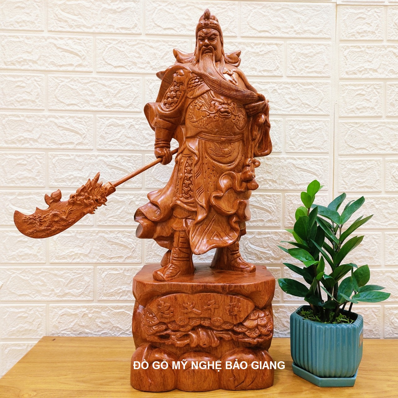 Tượng quan công quan vân trường quan vũ bằng gỗ hương cao 60 cm