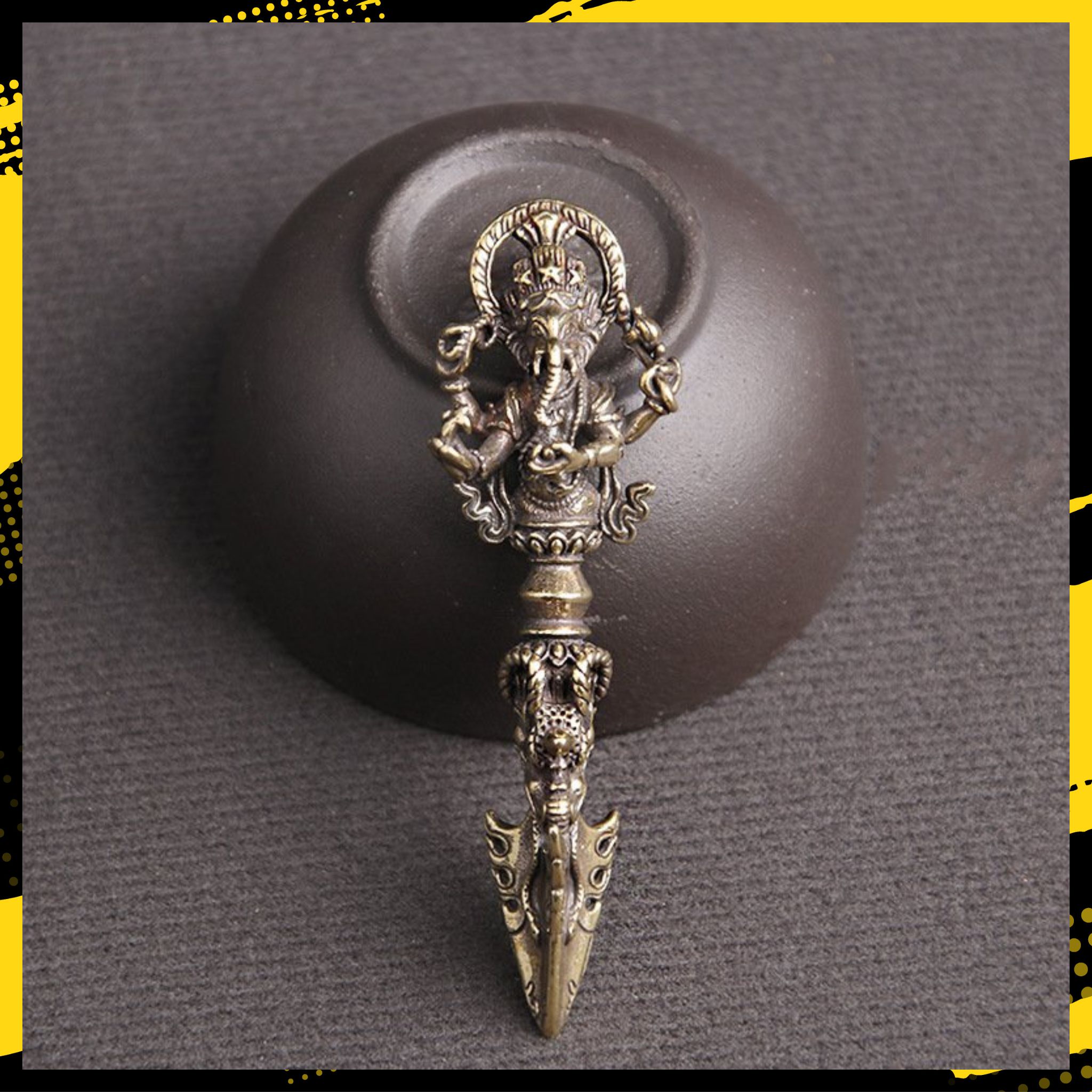 Tượng Nhỏ Bằng Đồng Hình Chùy Kim Cang Thần Voi Ganesha (Kích Thước: 6.0 x 1.8cm)