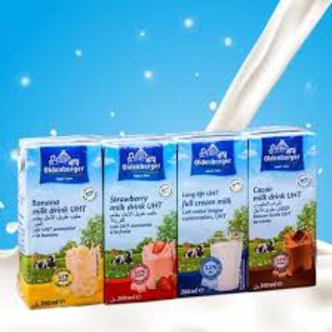 Mix 2 vị sữa  nguyên kem và dâu Oldenburger loại 200ml