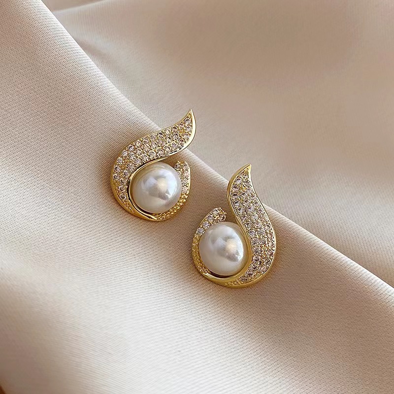 Khuyên tai hàn quốc thời trang sale sốc