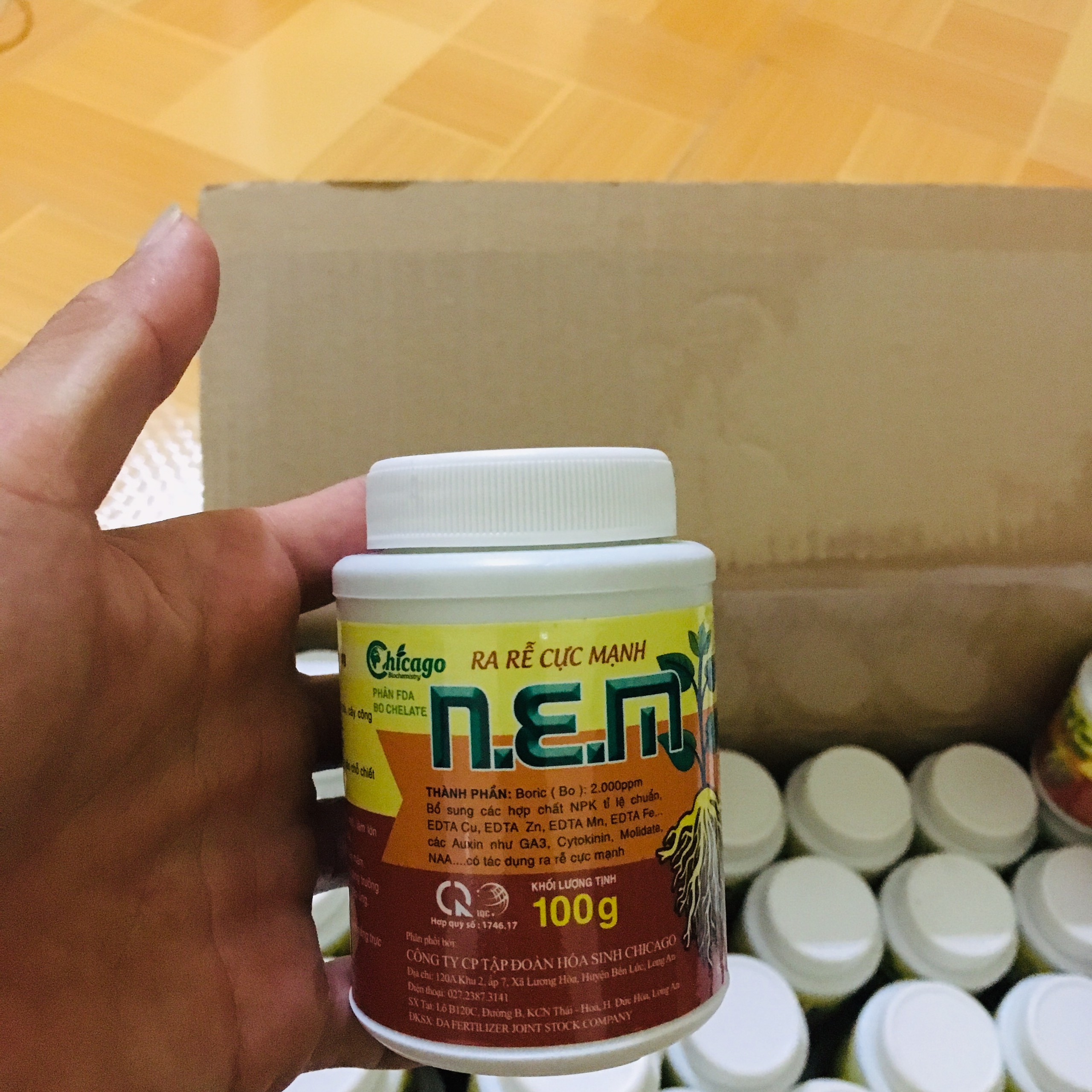 Phân bón lá ra rễ cực mạnh 100g
