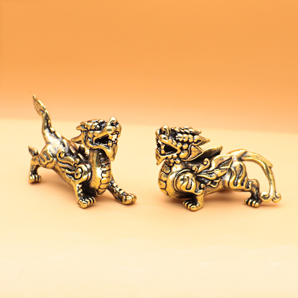 Decor mini, tượng đồng tỳ hưu phong thủy, vượng tài lộc, tượng nhỏ để bàn bằng đồng thau - đồ đồng thuận tâm