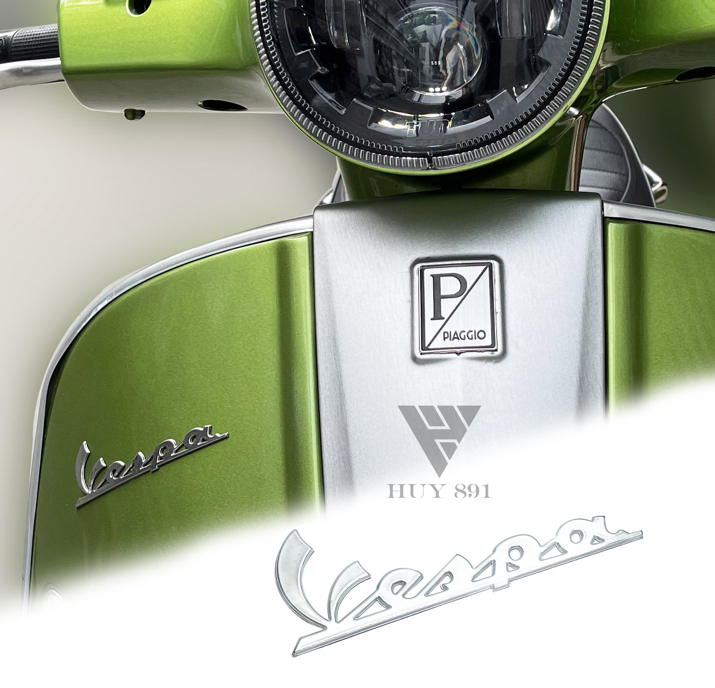 Tem Vespa chữ nhỏ chính hãng Piaggio mặt trước xe Vespa Sprint Primavera GTS