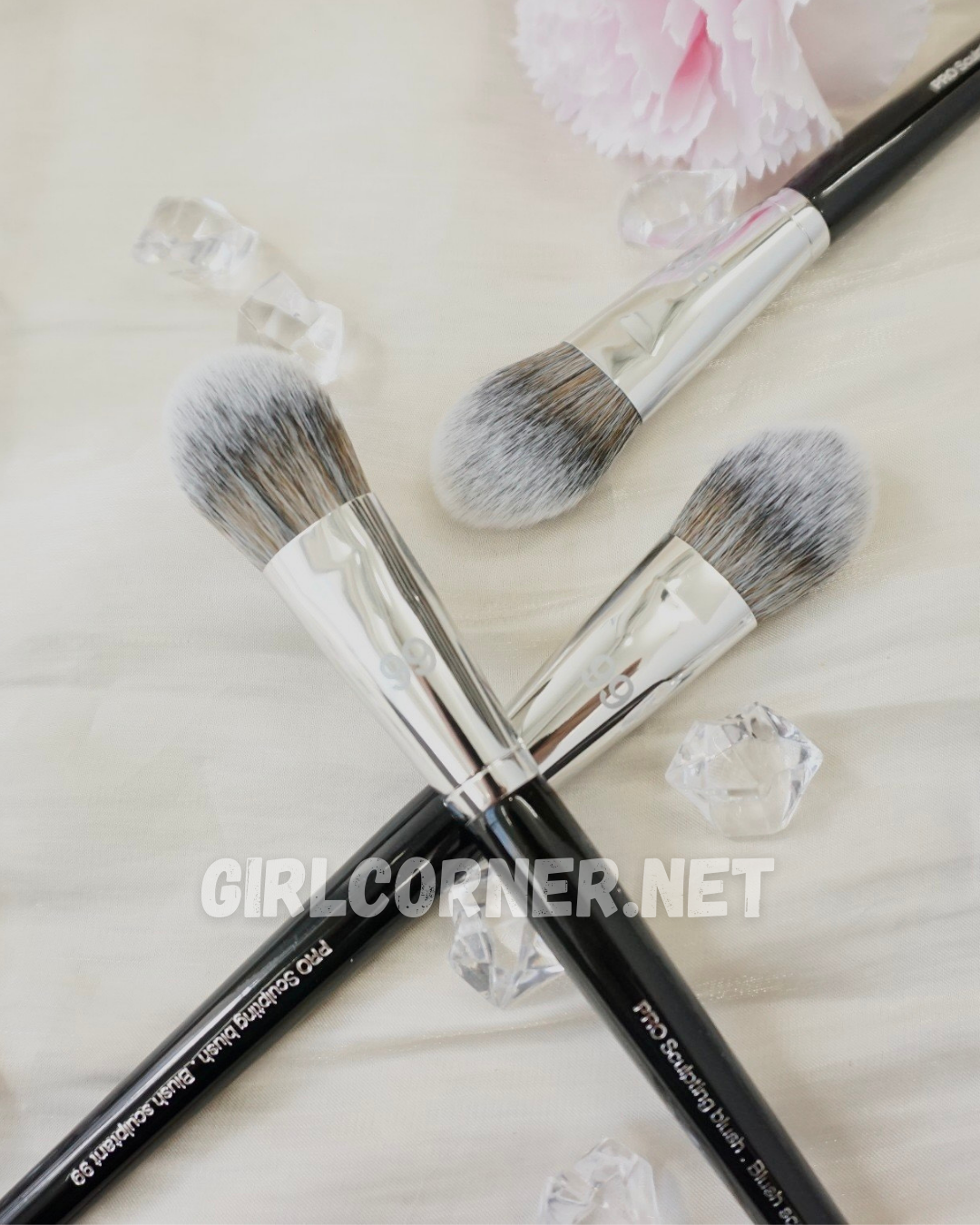 Cọ má hồng Sephora 99