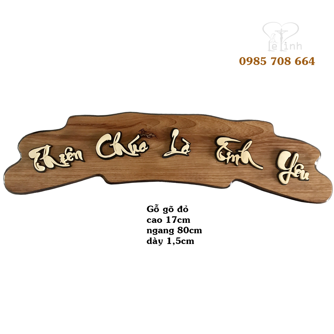Tấm chữ Thiên Chúa là tình yêu ngang 80cm