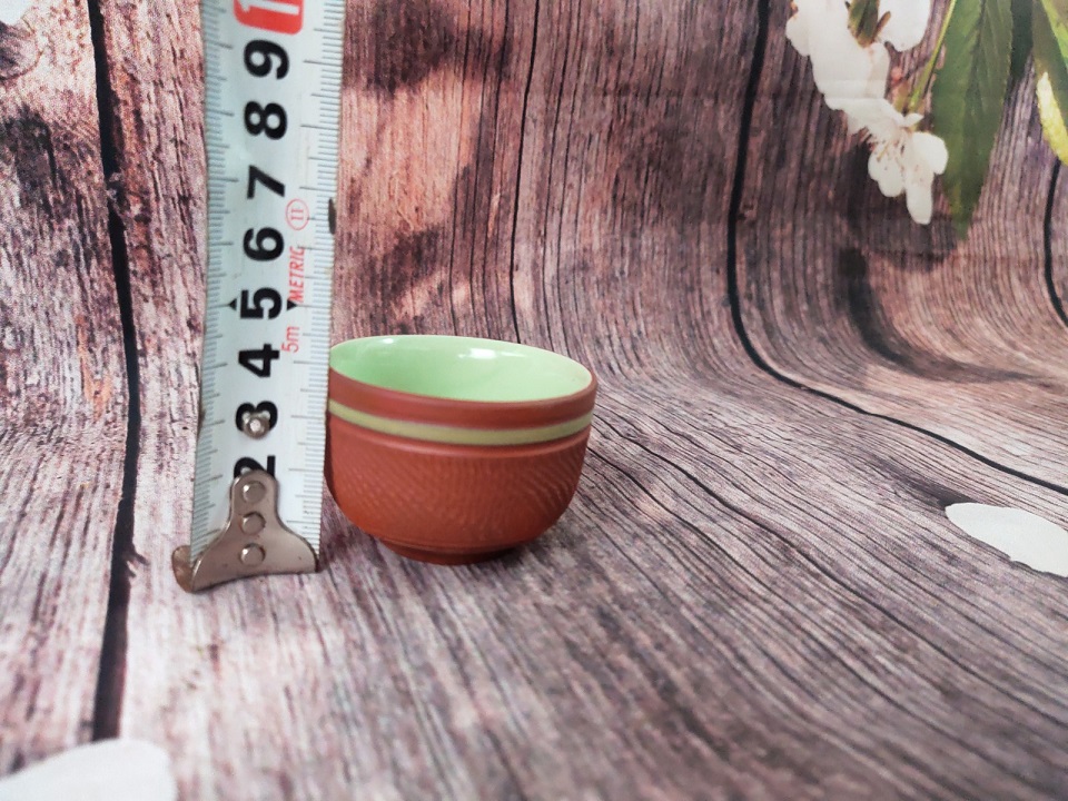 Bộ 6 chén gốm tử sa kẻ chỉ vàng cỡ vừa cao 4 cm, không đĩa lót