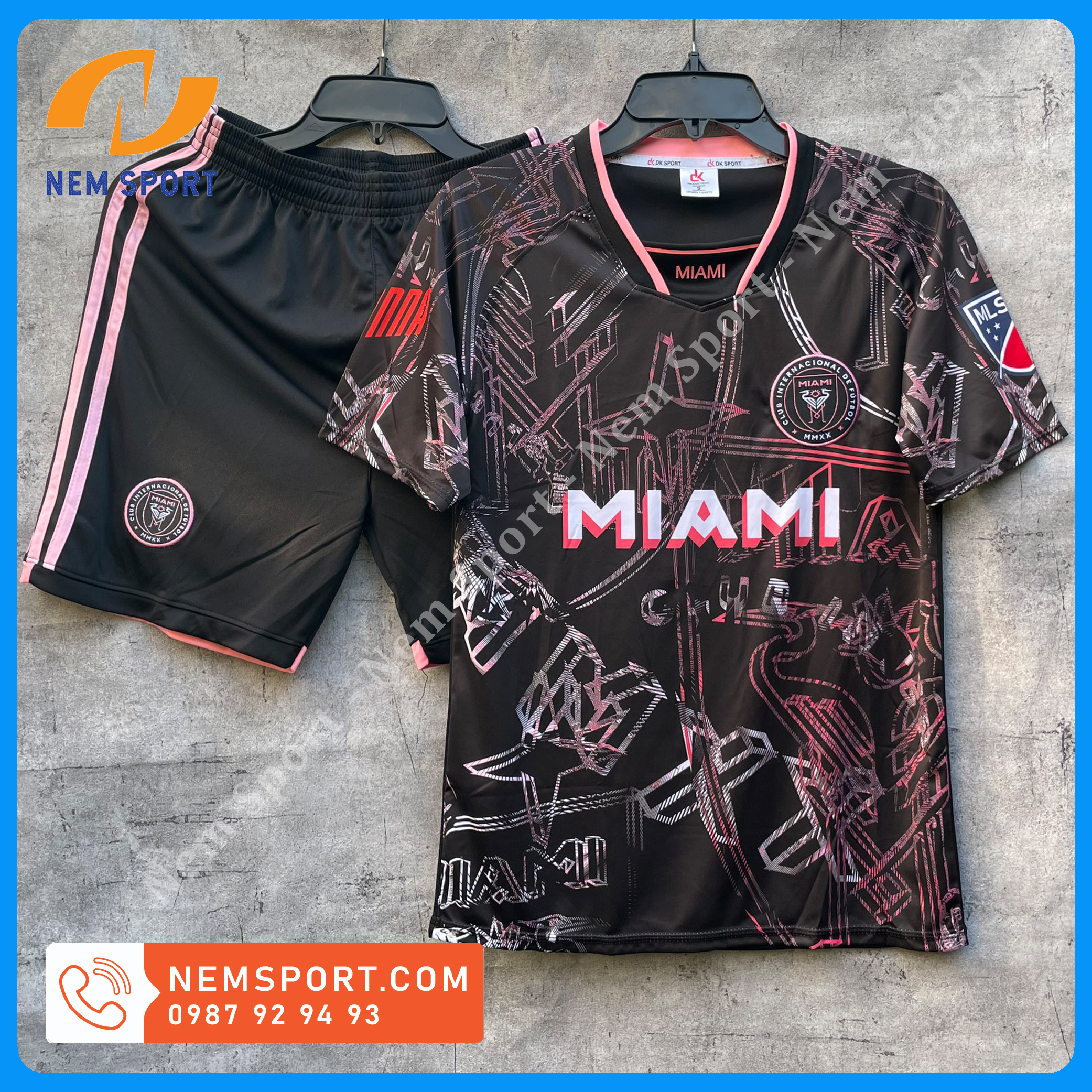 Quần áo đá bóng clb miami màu đen hồng sân khách mùa giải 23/24