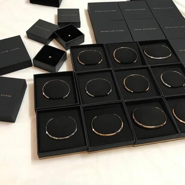 Vòng cuff titan không sét, vòng cặp nam nữ