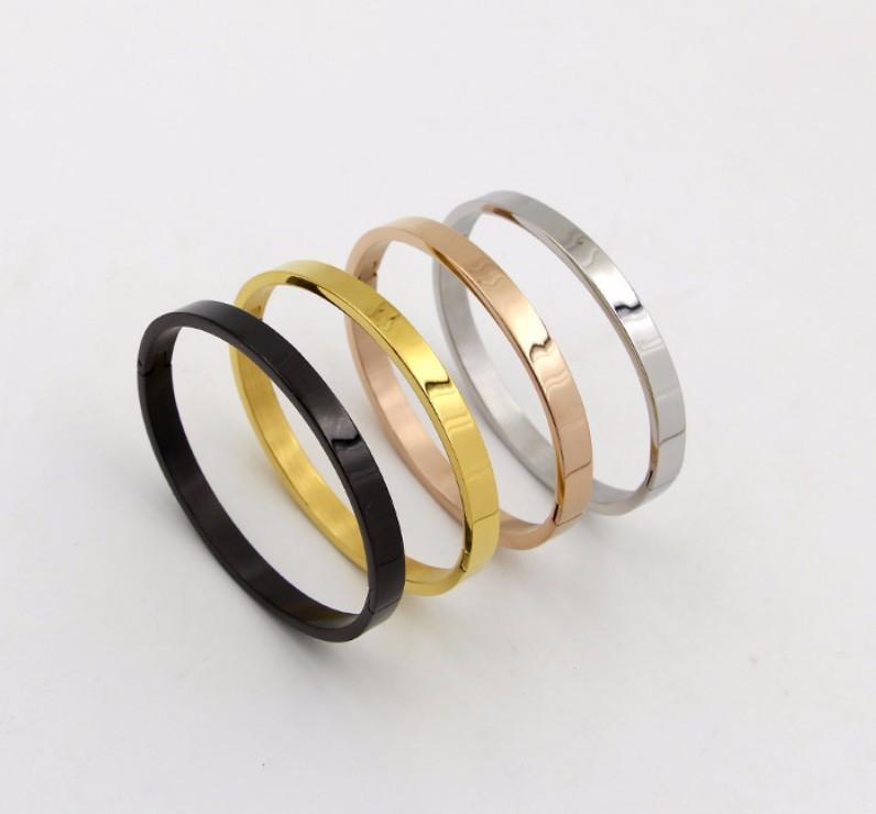 Vòng Tay Trơn Nam Nữ Titan Không Đen TT 0504