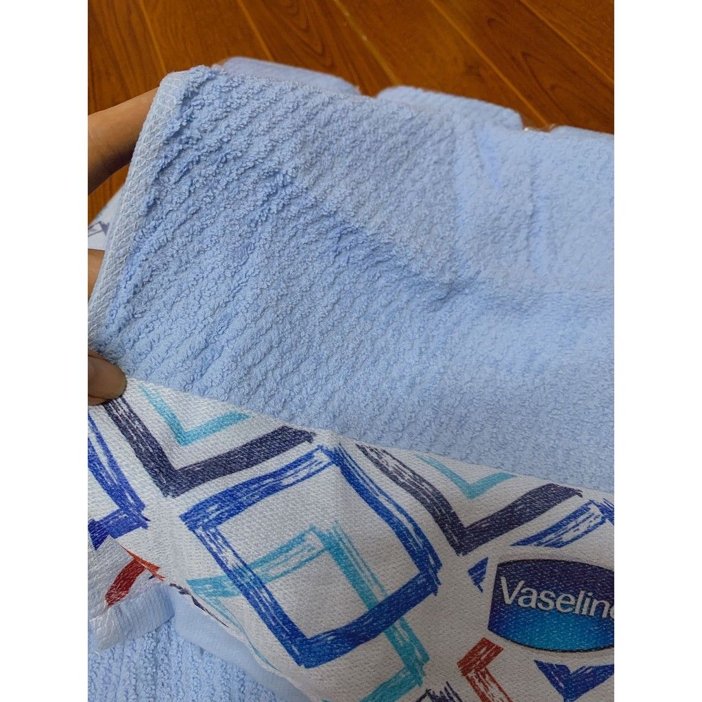 Khăn tắm hàng khuyến mãi vaseline.