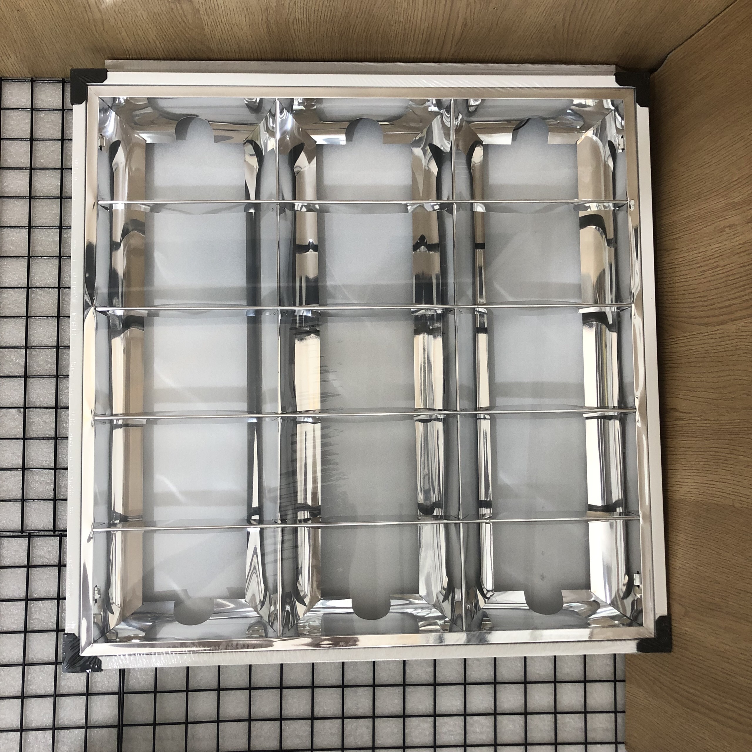 [HCM]Máng đèn LED âm trần T8 - 60*60