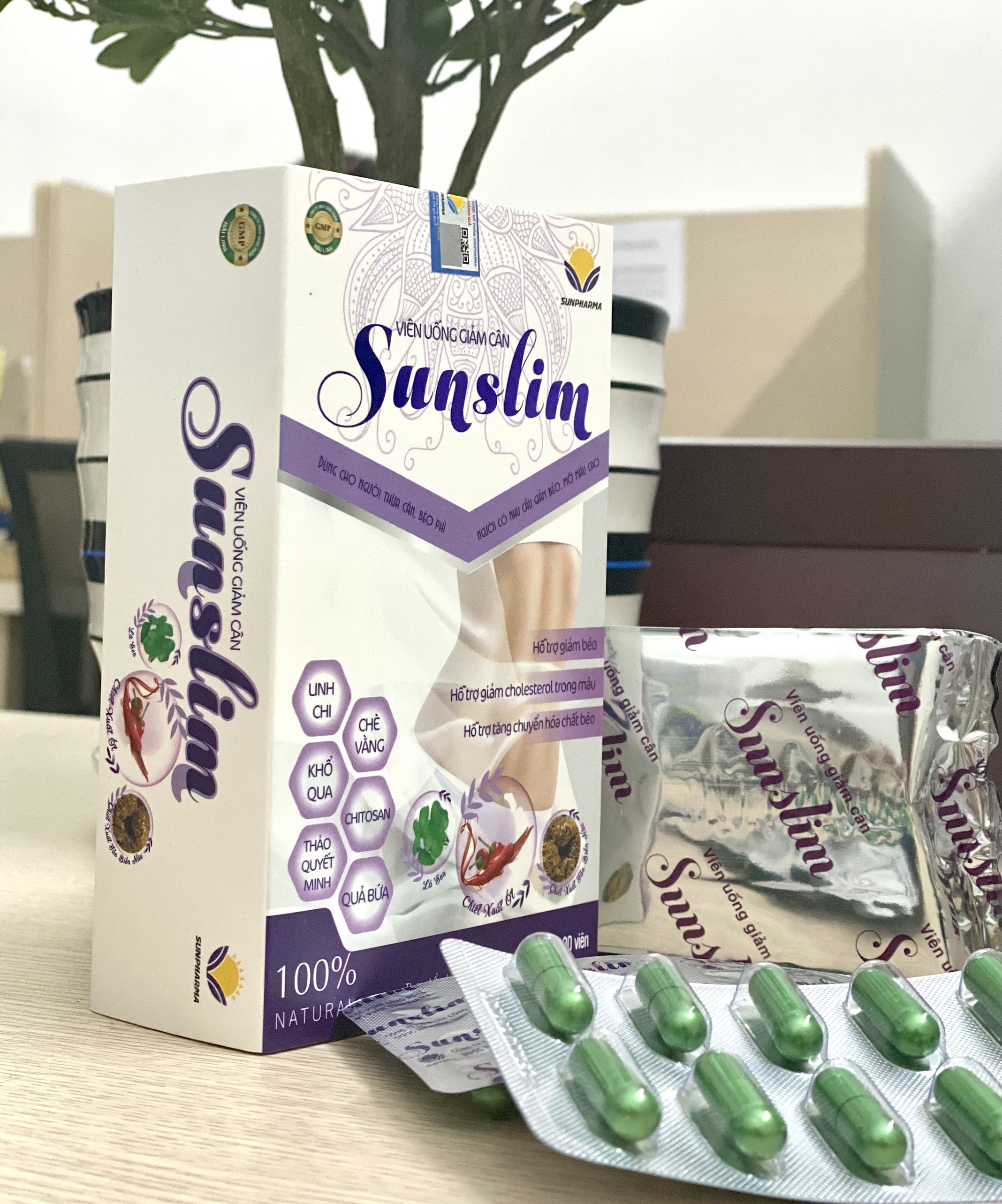 VIÊN UỐNG GIẢM CÂN HIỆU QUẢ  Sunslim -Giúp đốt cháy mỡ thừa ở các vùng bụng, bắp chân, bắp tay, hỗ trợ giảm béo.-Hỗ trợ giảm cân từ 6 - 10kg chỉ sau 1 liệu trình sử dụng