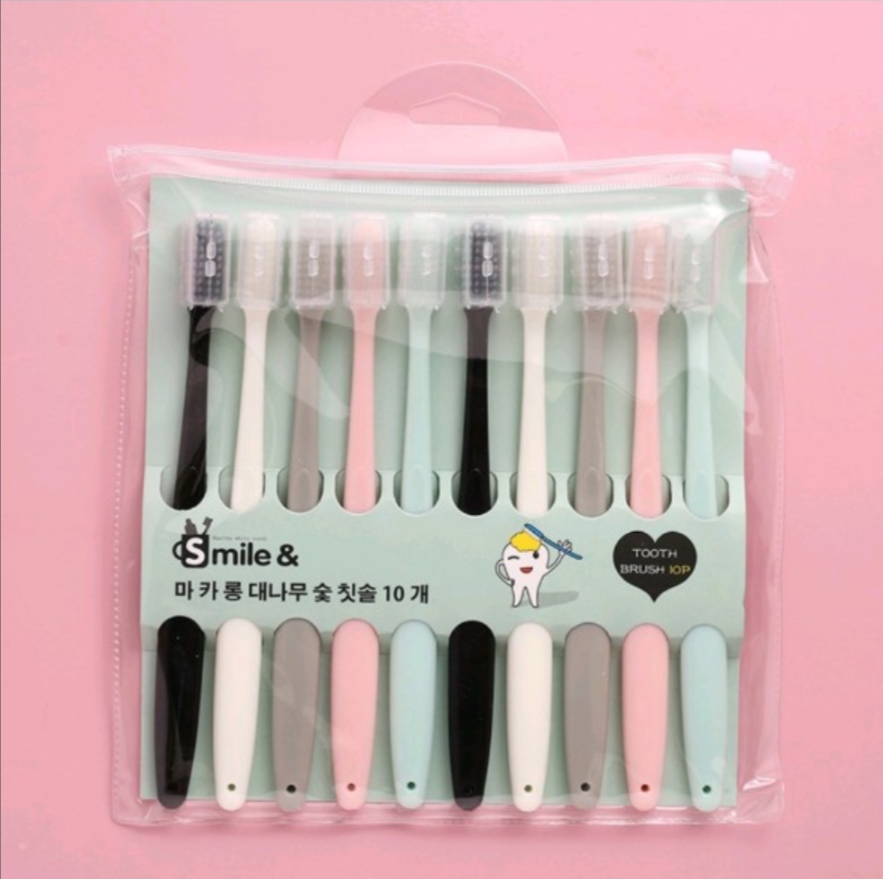 Set 10 bàn chải đánh răng có nắp kèm túi zip kháng khuẩn