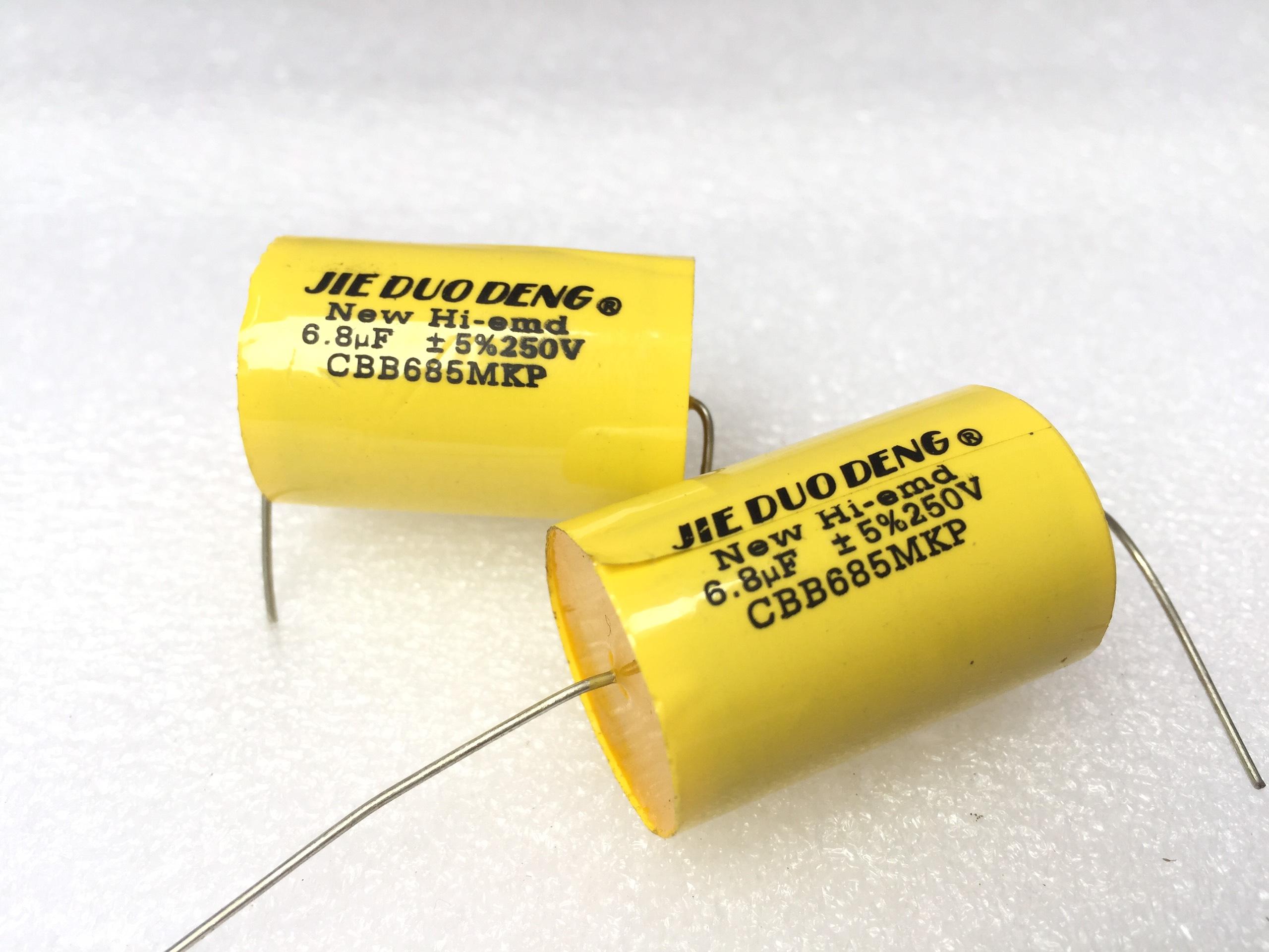 Tụ phân tần 6.8mf 250v - giá 1 con