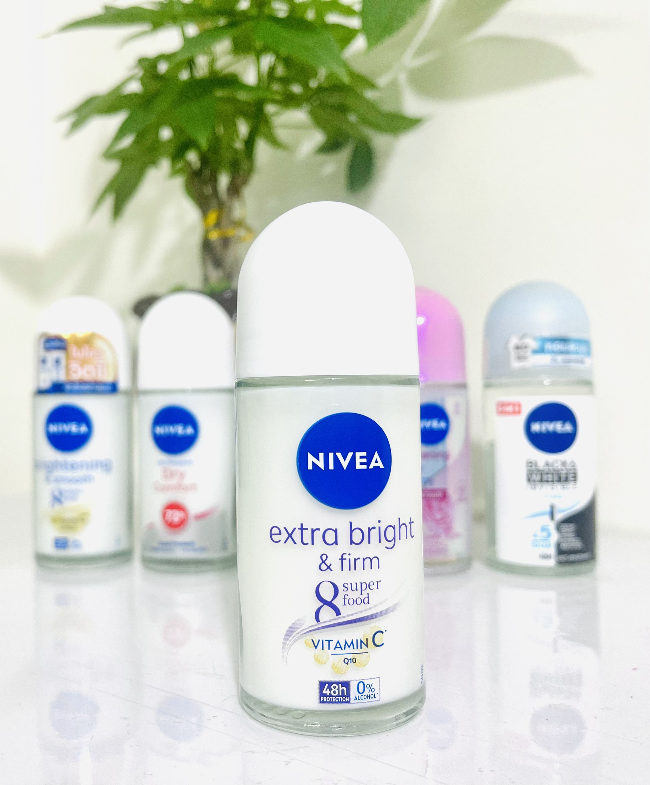 Lăn Khử Mùi Nivea Extra Brightening Sáng Mịn Tối Ưu 50ml Extra Brightening & Firm 50ml