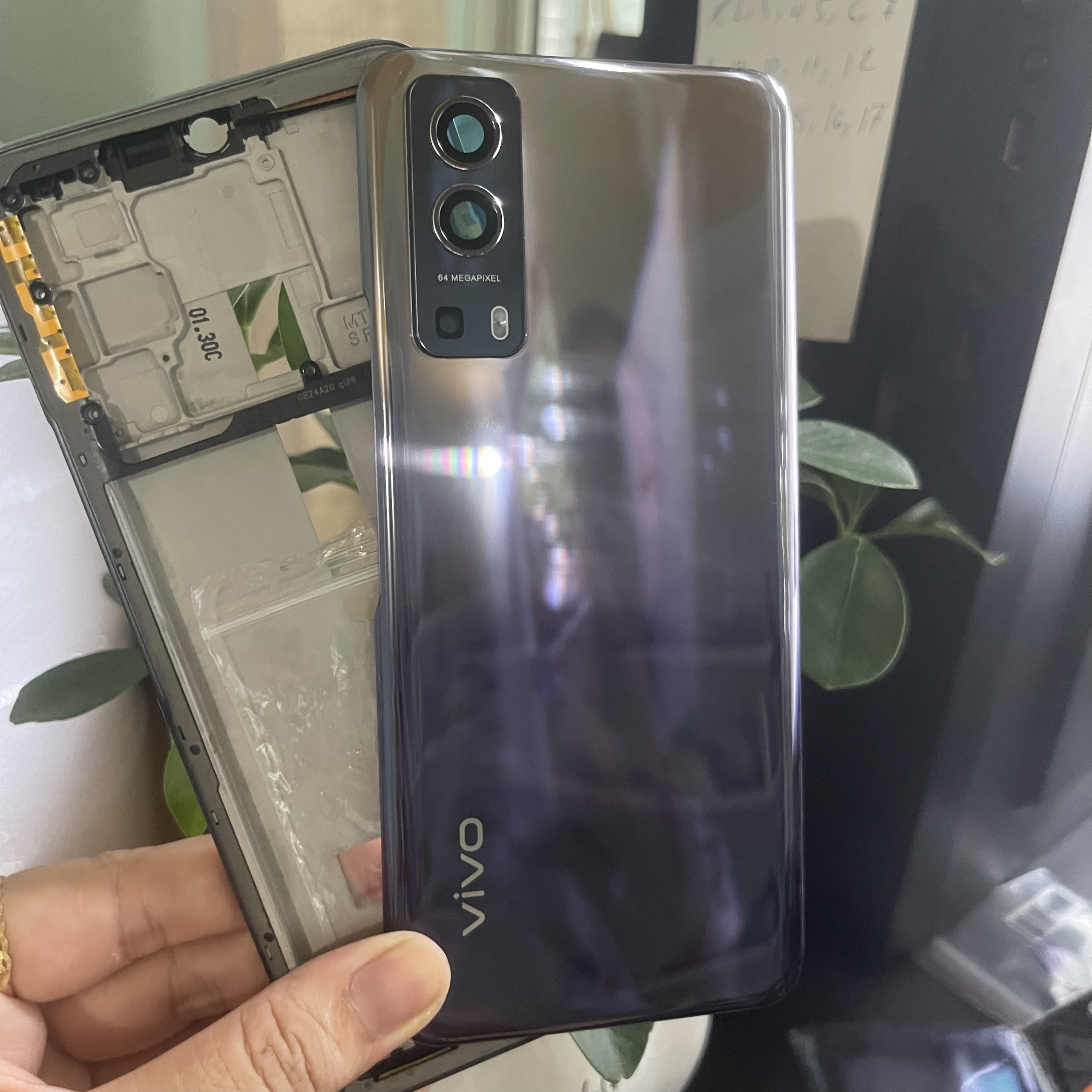 Bộ vỏ điện thoại vivo y72 5g mới có kính cam và khe sim