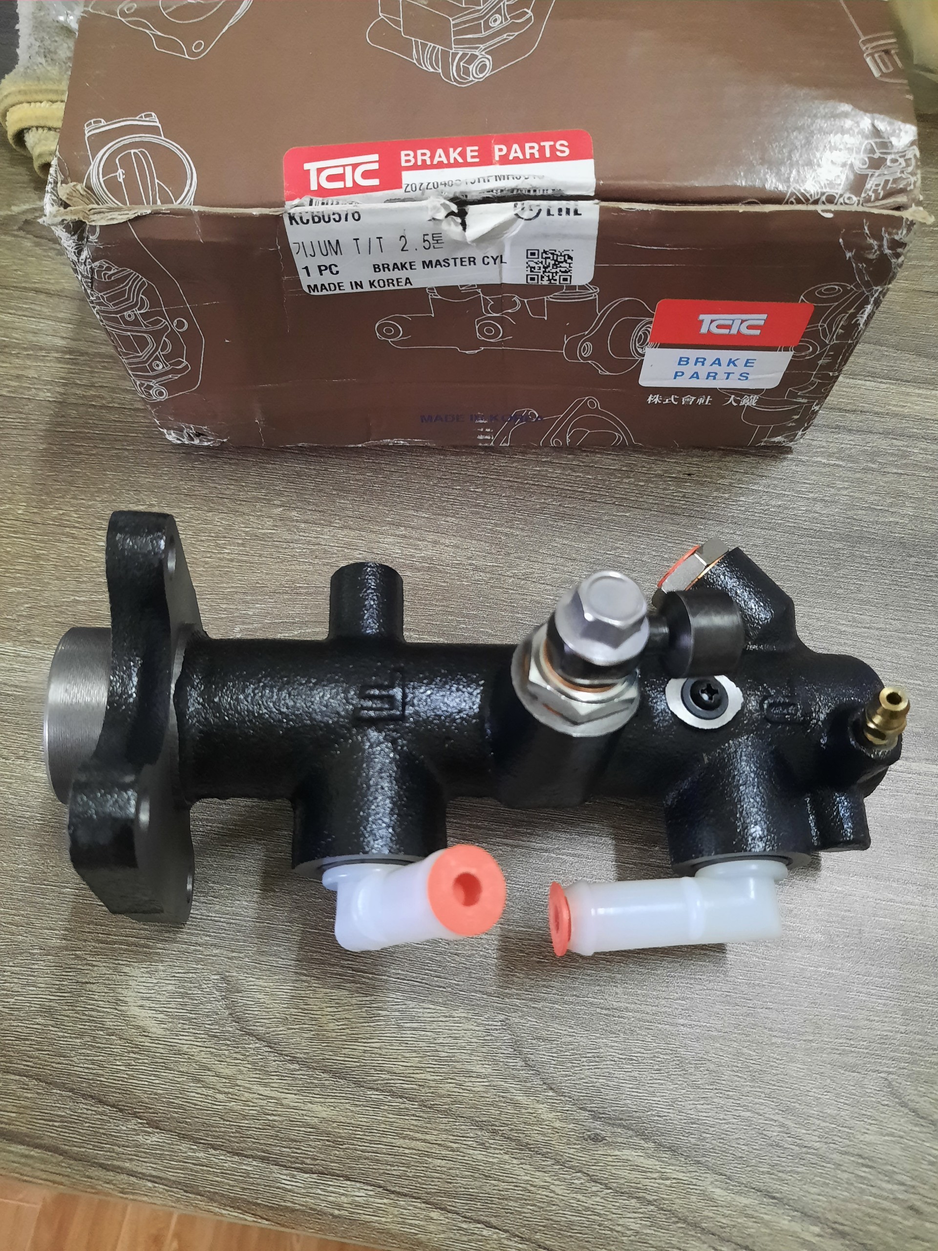 Kcb0576 heo cái thắng xe tải kia 2,5 tấn / frontier k3000