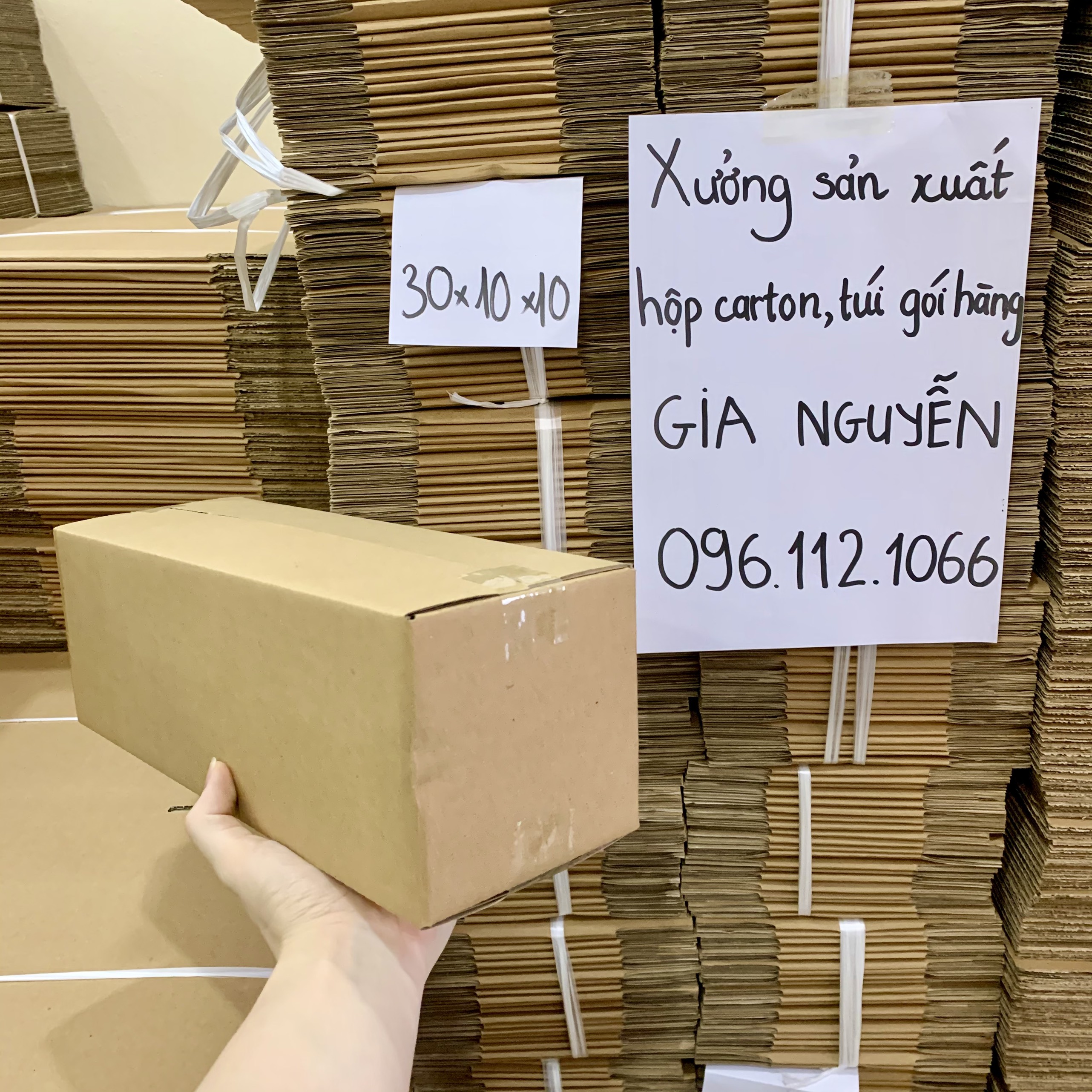 20 hộp carton 30x10x10 hình ống dùng gói hàng mỹ phẩm, sữa rửa mặt, lọ hoa, cốc nước, đồ thủy tinh,...