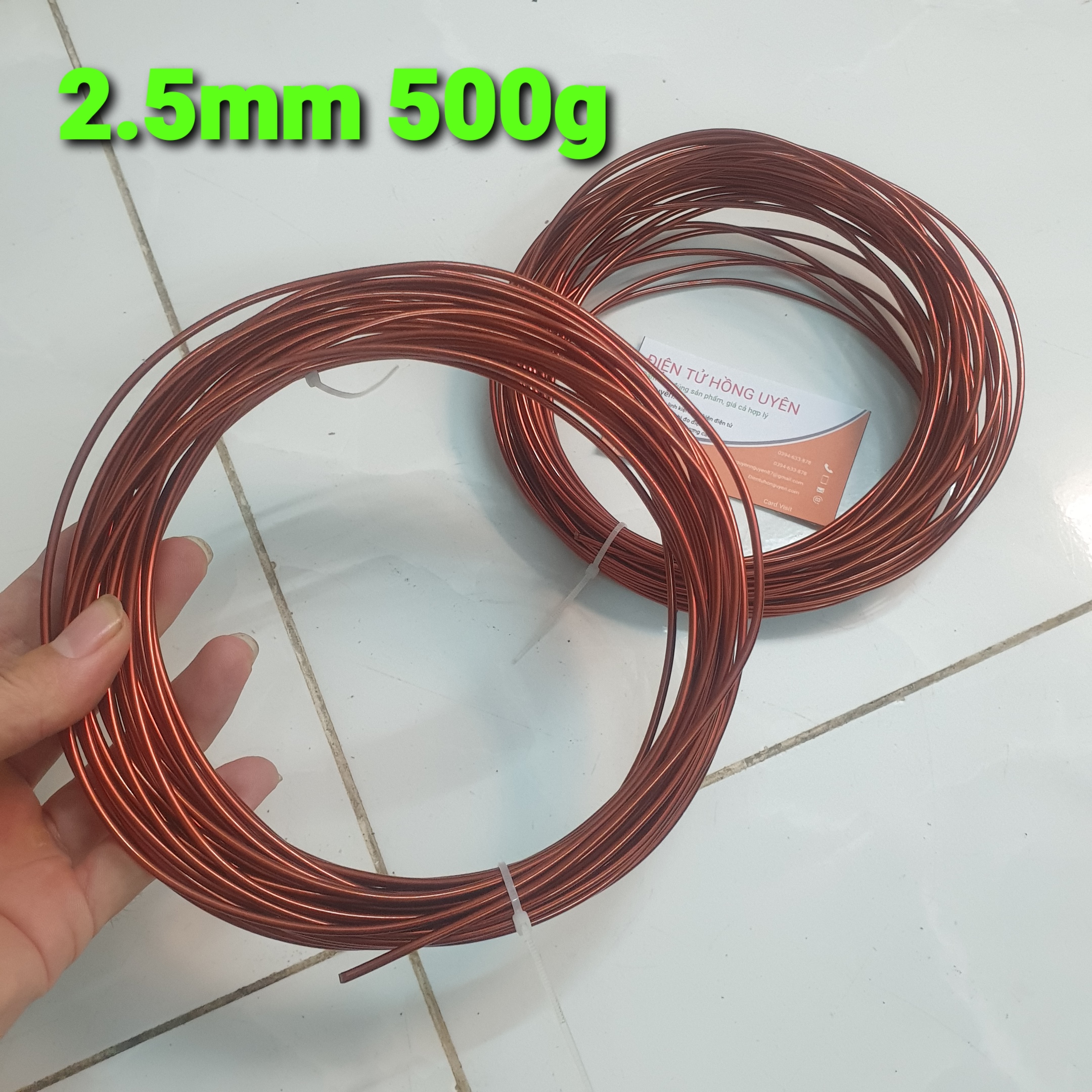 (2.5mm-500g) DÂY ĐỒNG QUẤN BIẾN ÁP KÍCH CƠ 1 VẾ. DÂY ĐỒNG QUẤN BIẾN ÁP. DÂY ĐỒNG QUẤN DÂY SƠ CẤP MÁY BIẾN ÁP 25- 30D718. Dây đồng quấn biến áp kích cơ. Dây đồng 2 ly 5. Dây đồng bọc e may cách điện. Dây đồng 2.5