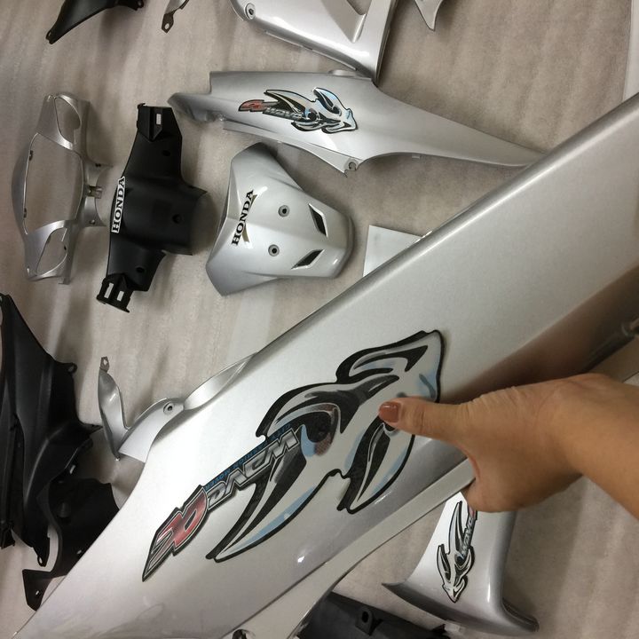 Dàn áo wave alpha màu BẠC wave rs / wave alpha gắn zin cho xe - TẶNG TEM XE