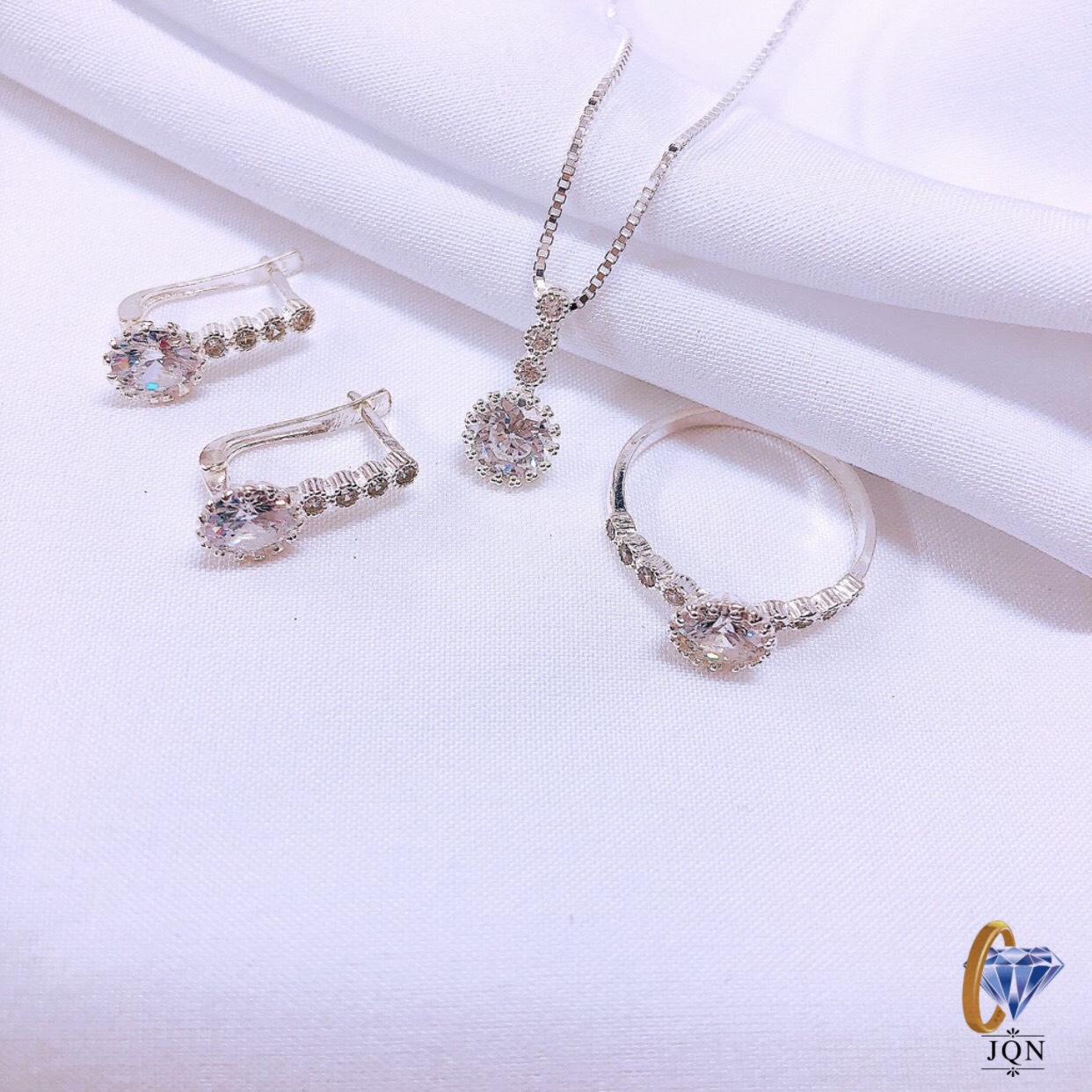 Bộ trang sức bạc nữ mặt đá tròn gồm 3 món dây chuyền nhẫn bông tai/ Trang sức bạc JQN gian hàng uy tín, chất lượng
