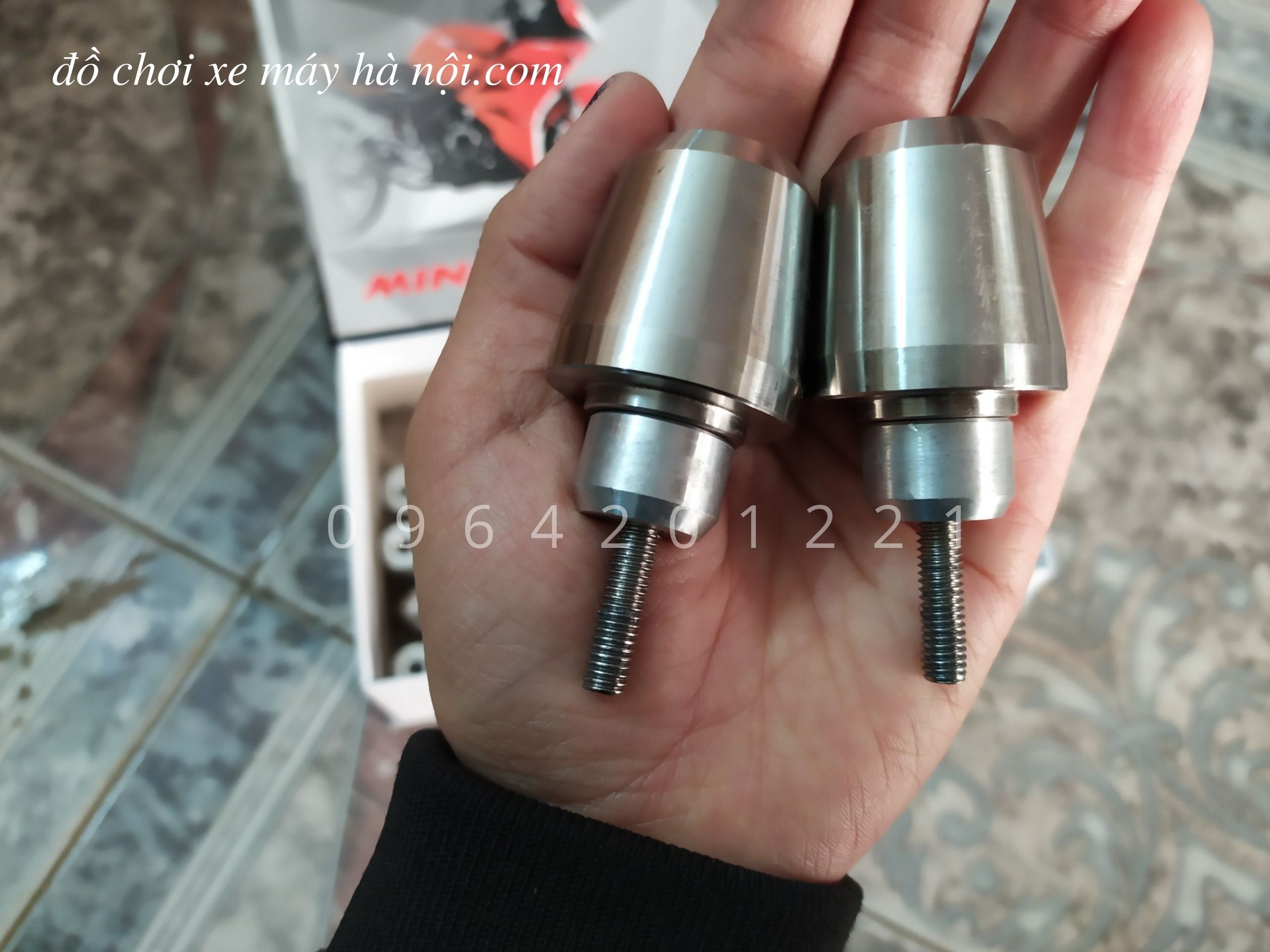 Gù inox 304 nặng 400gr siêu đầm tay lái - tặng cốt giữ gù nhôm cnc siêu chắc