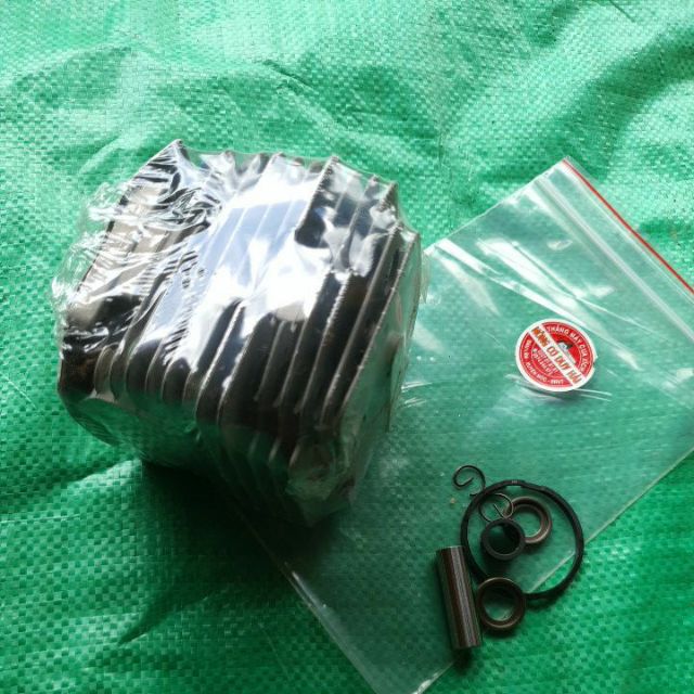 Lòng bạc piston máy cắt cỏ husqvarna 143r Loại tốt